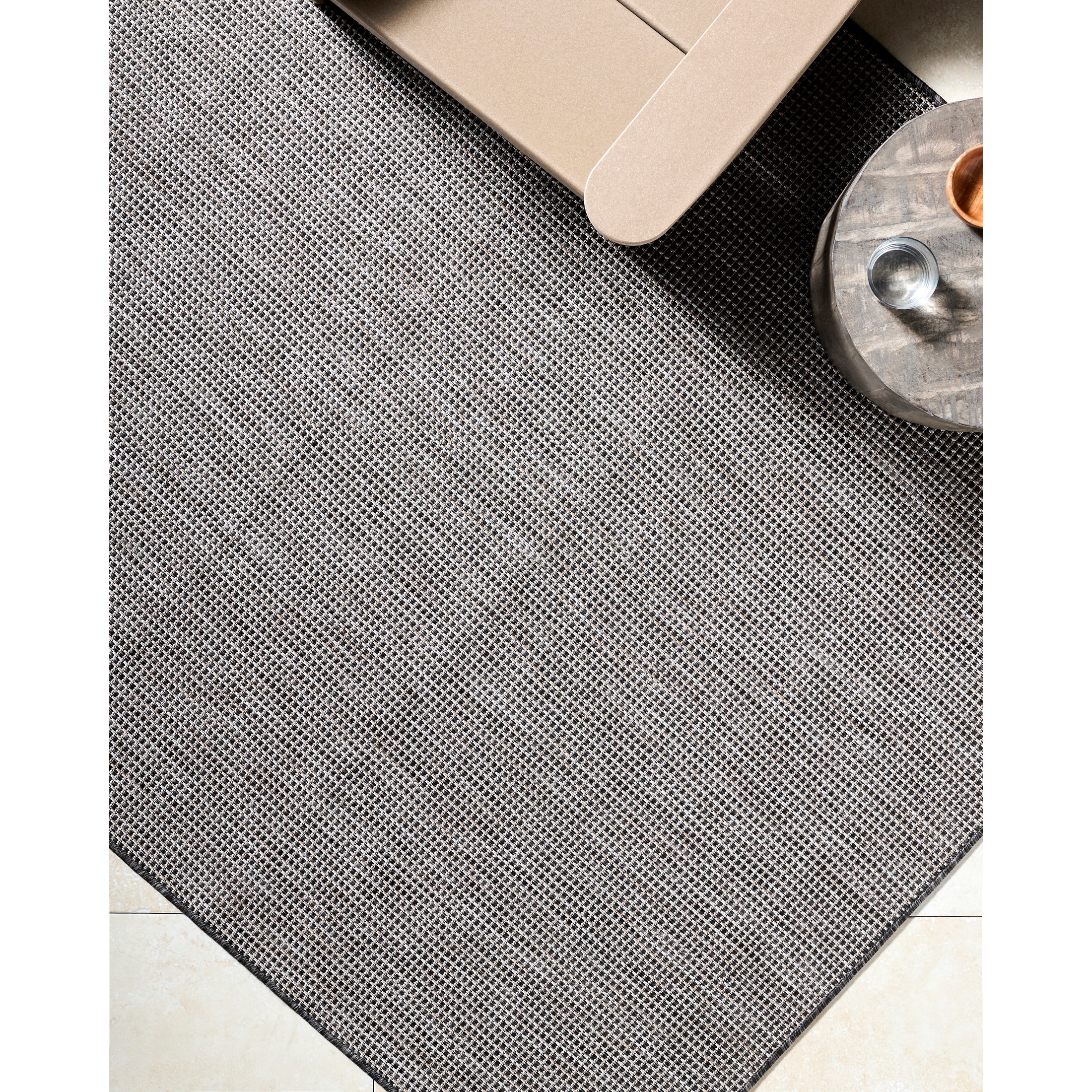 Livabliss Galey Alix Barberry Flatweave Polypropylene Indoor/Outdoor Solid Hose Washable Pet Friendly Area Rug