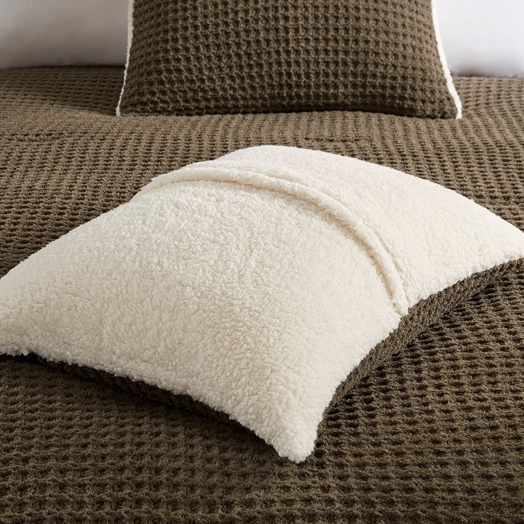 Gracie Mills 0048-01PM Comforters-And-Bedspreads - View #3