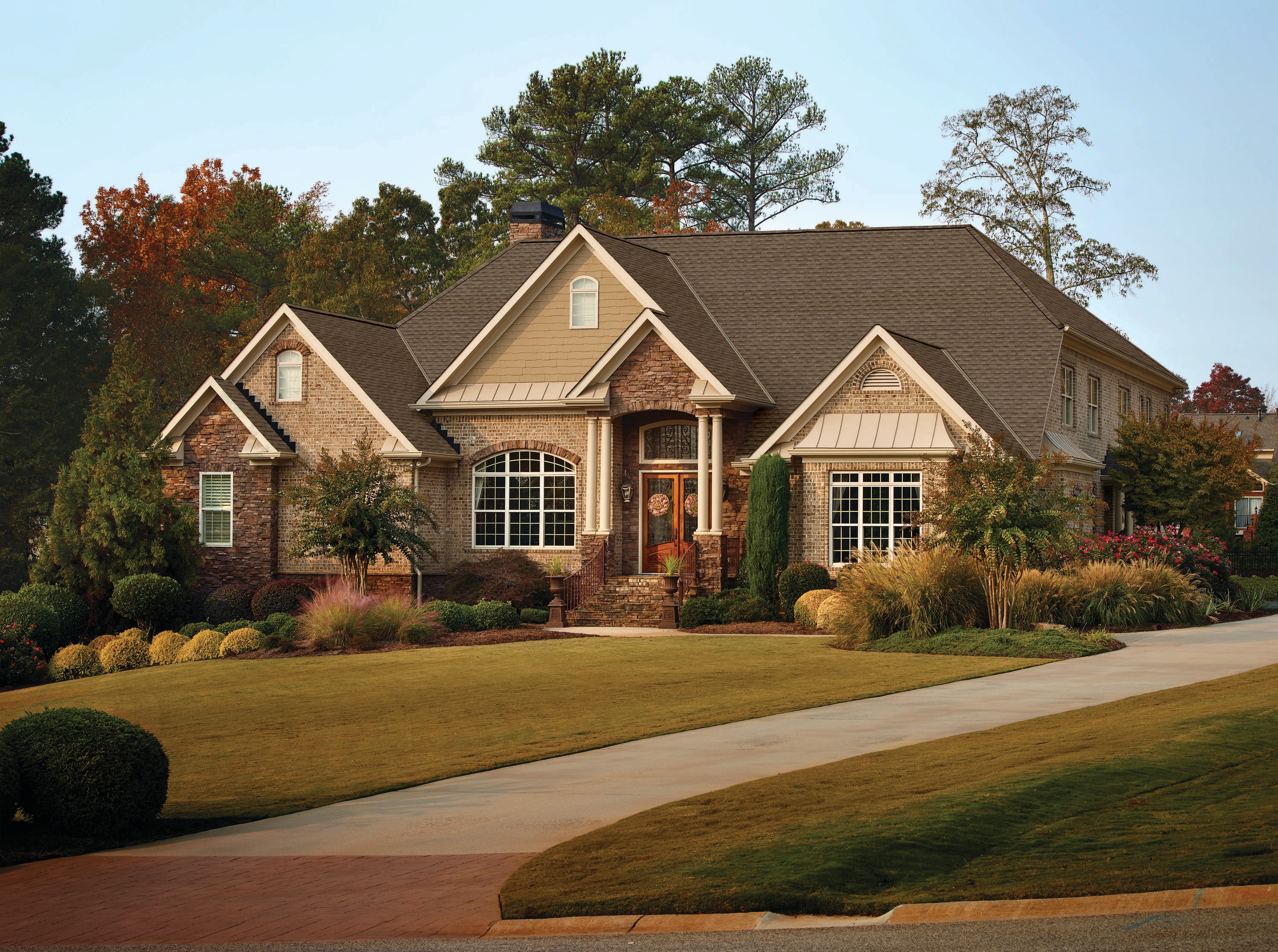 Timberline HDZ Reflector Aged Chestnut Laminated High Definition Roofing Shingles (33.33 sq. ft. per Bundle)