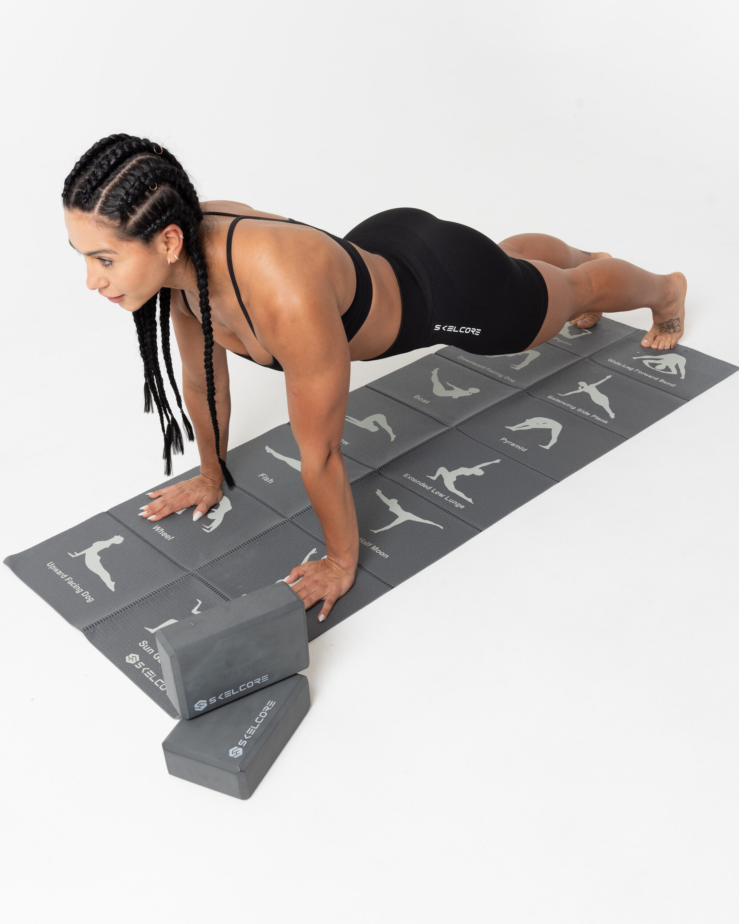 Skelcore Skelcore Travel Yoga Mat and Blocks Set in the Yoga Mats  department at