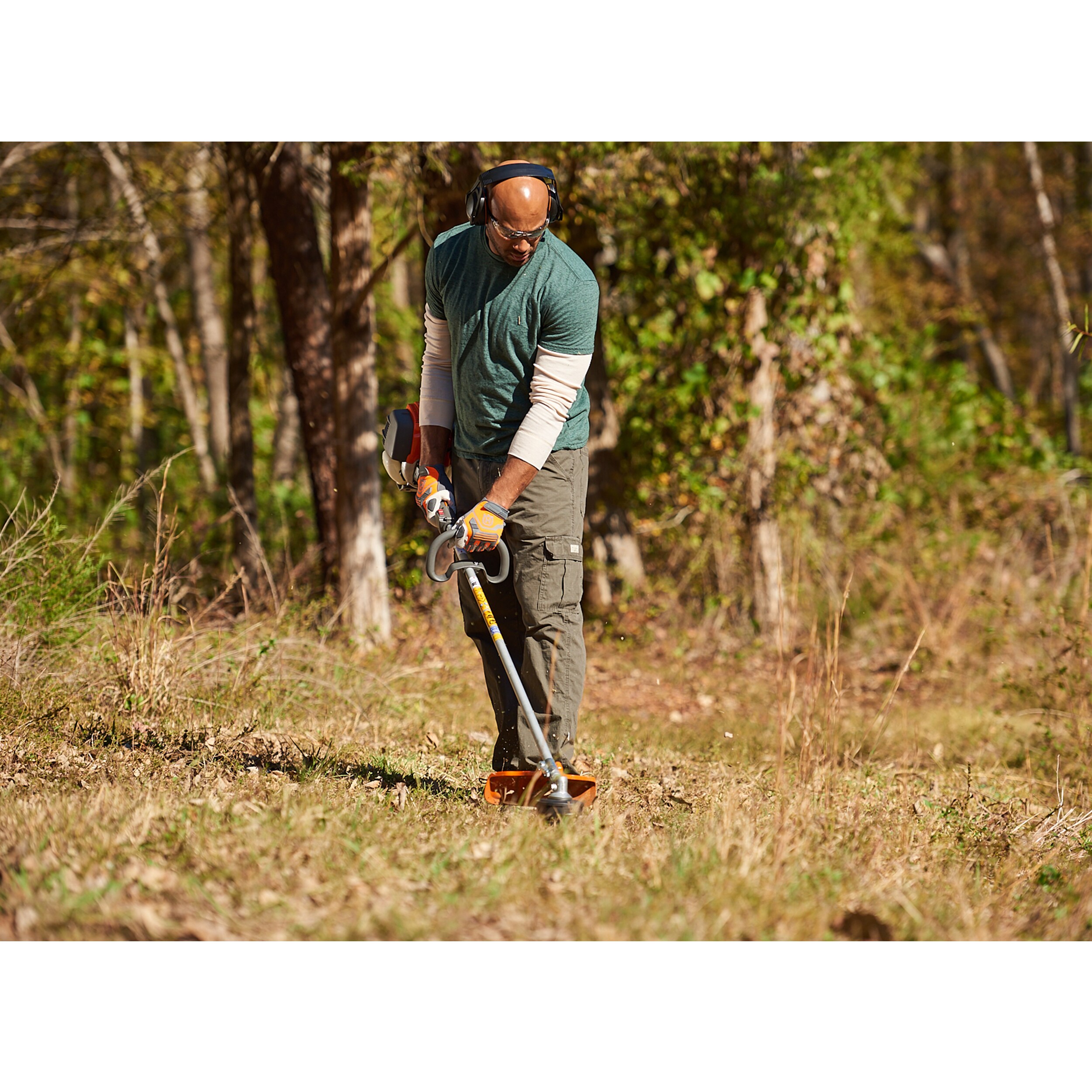 Husqvarna 324l 25 Cc 4 Cycle 18 In Straight Shaft Gas String Trimmer At