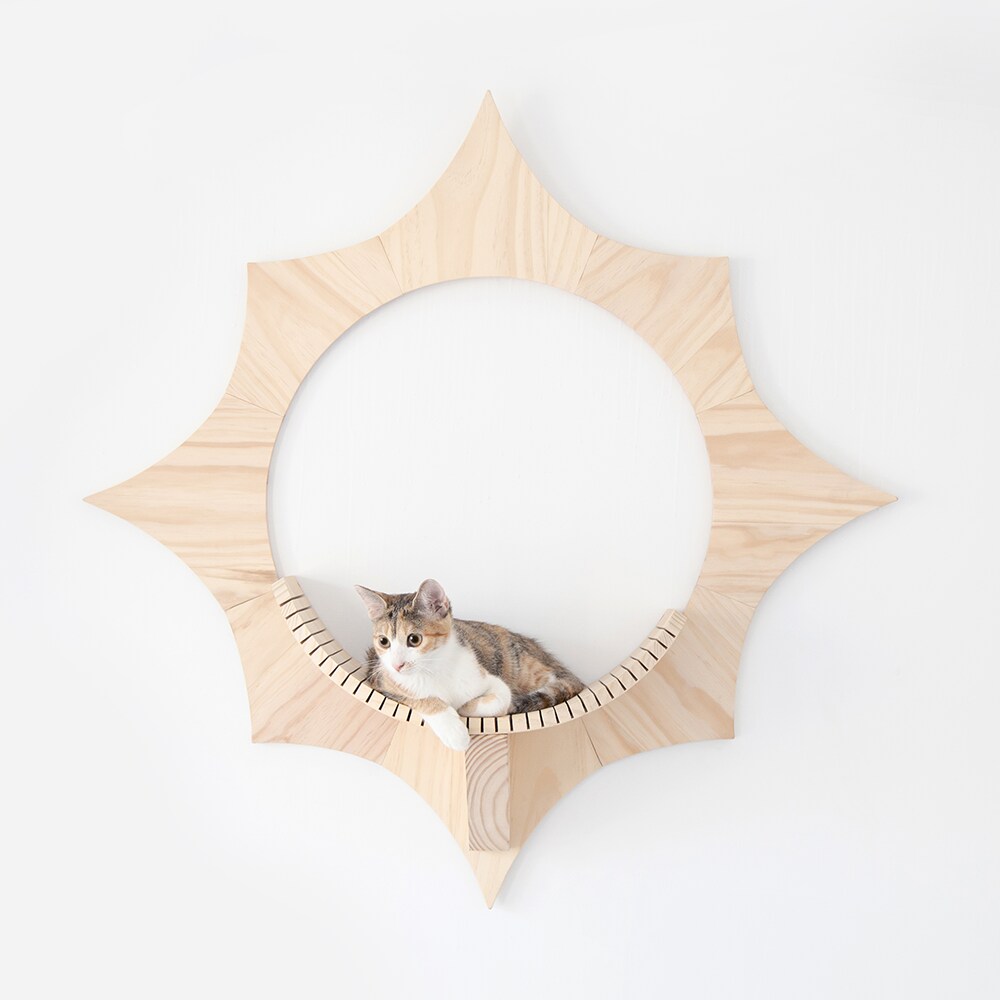 Pine Wall Mounted Cat Shelves Cat Tree Made of Solid Wood MYZOO Luna 