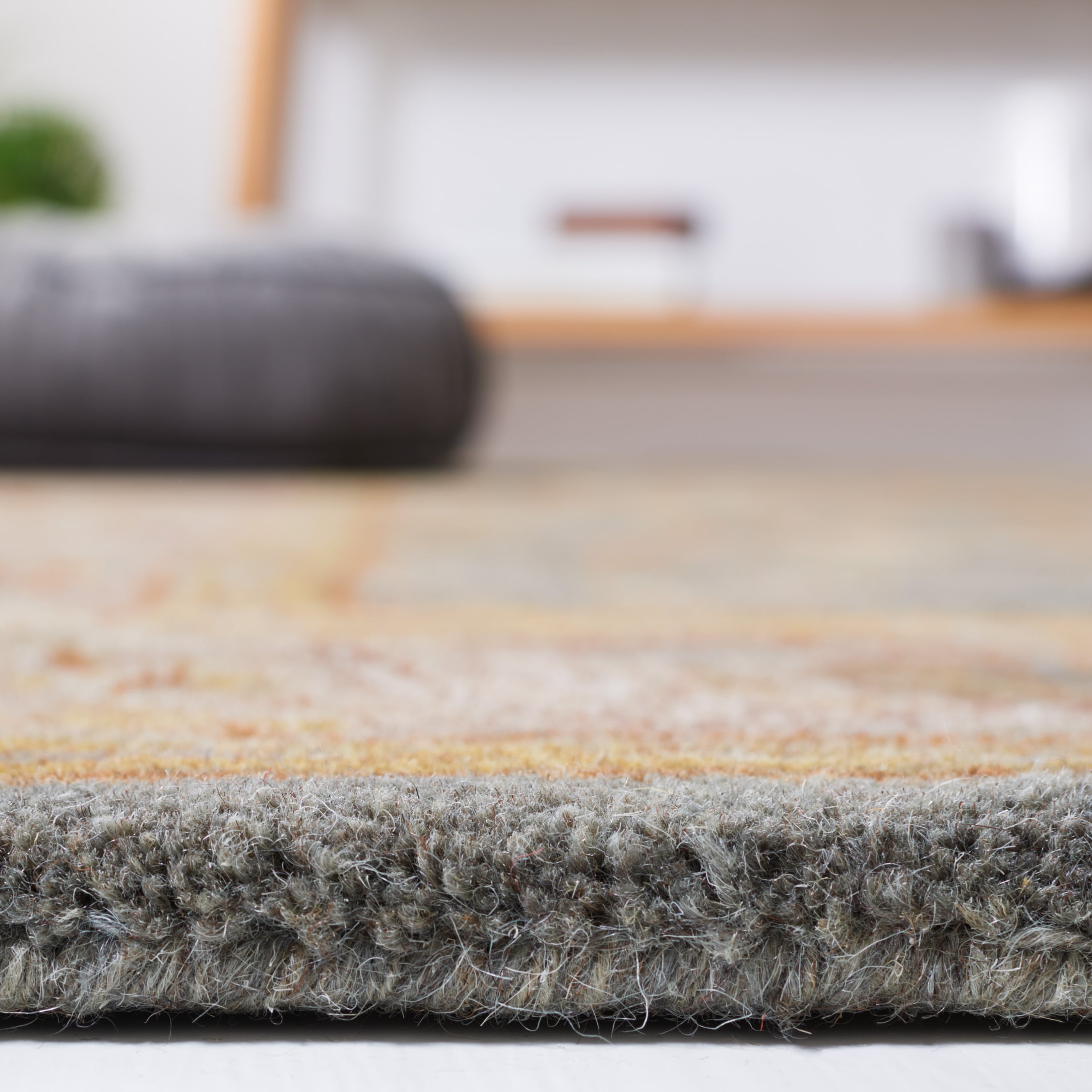 Safavieh HG915A-9 rugs - View #4
