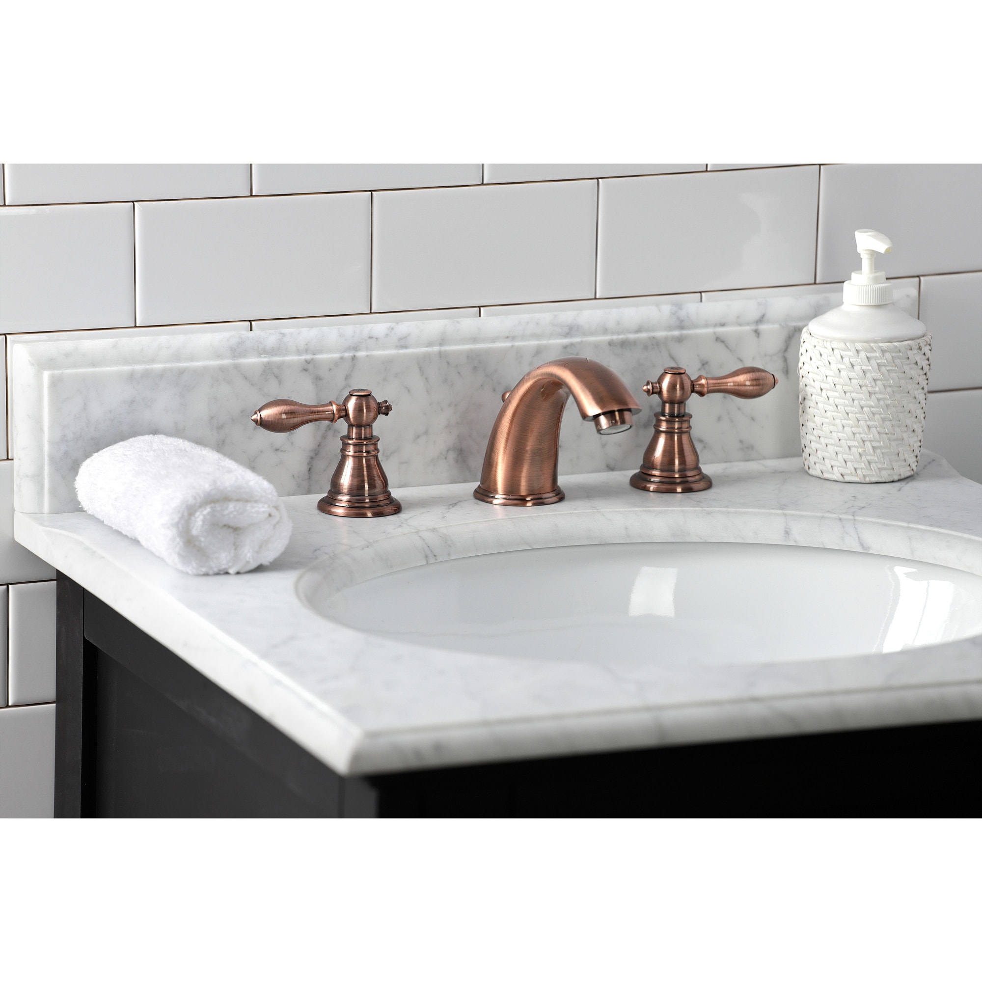 Kingston Brass WLKB966ACL American Classic Antique copper Widespread 2-handle Low-arc Residential Handle Bathroom Sink Faucet with Drain