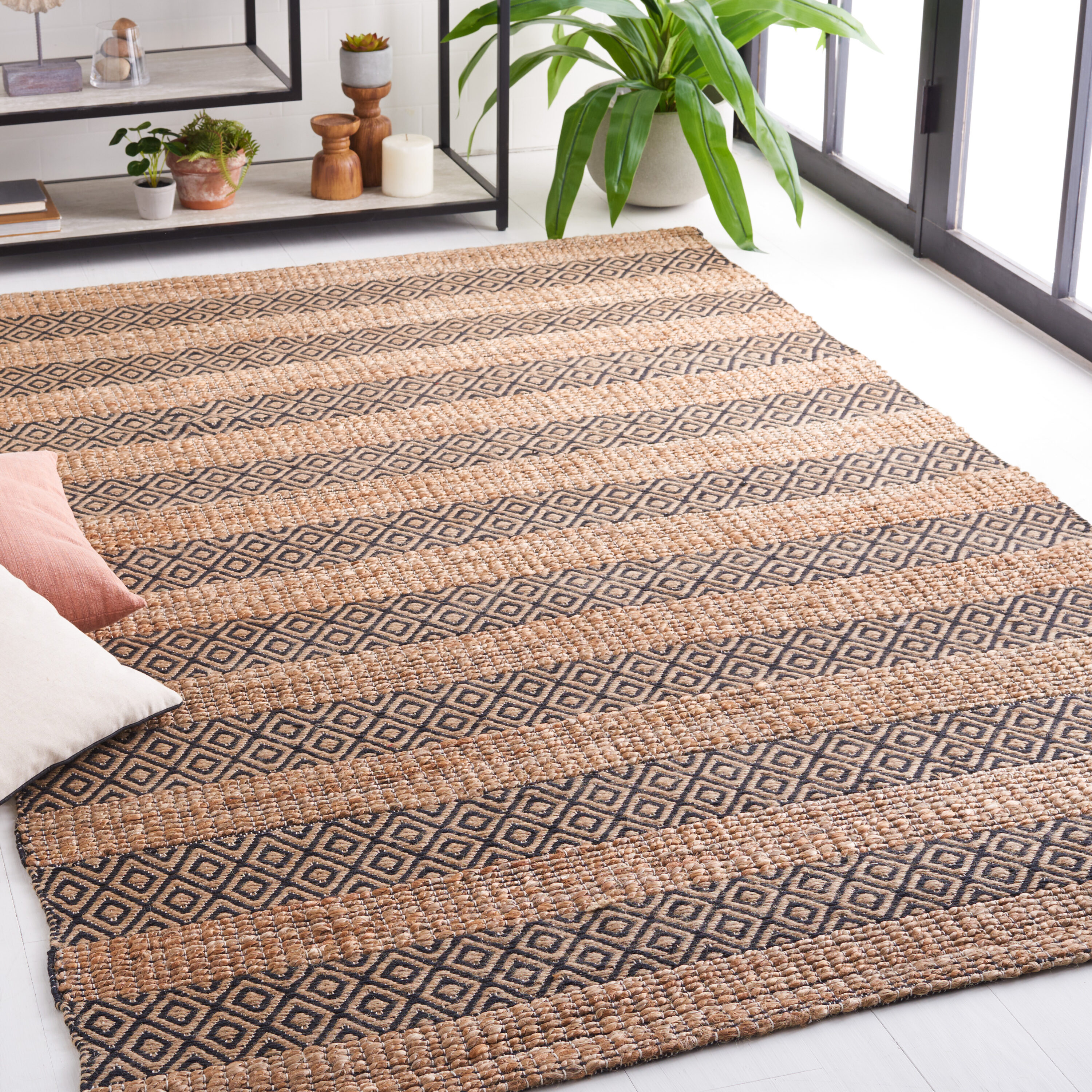  Natural Fiber 653 Black/Natural Bohemian 4ft x 6ft Small Rectangle Rug