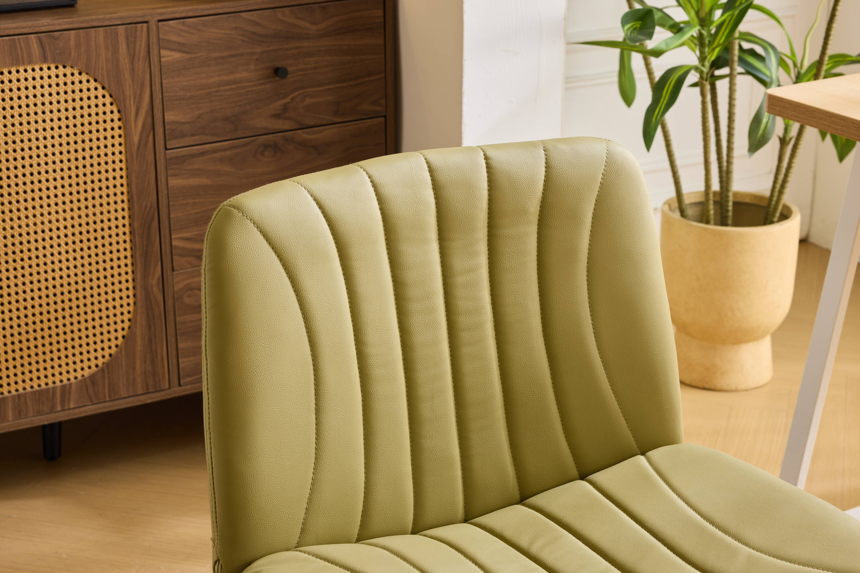 Outopee LO1G98000550 Office-Chairs - View #4
