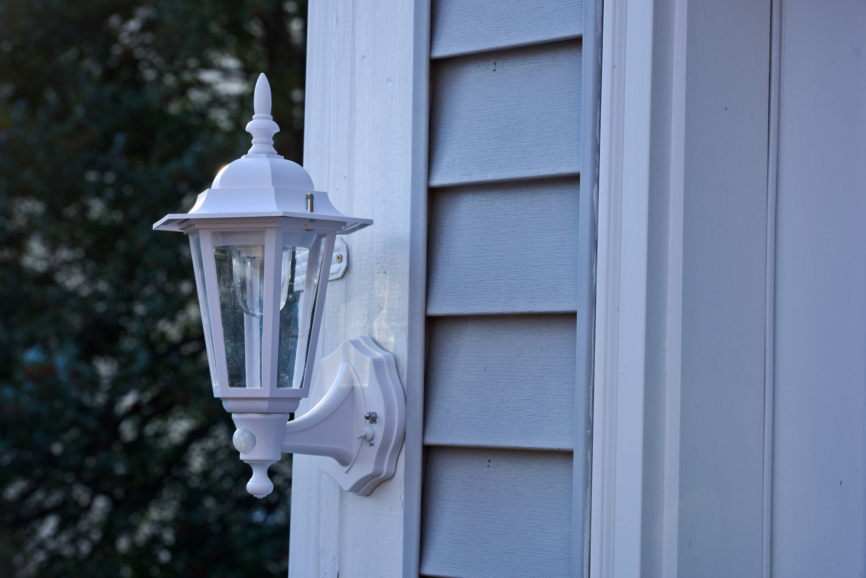 MAXSA Innovations 49719 Outdoor-Wall-Lighting - View #9