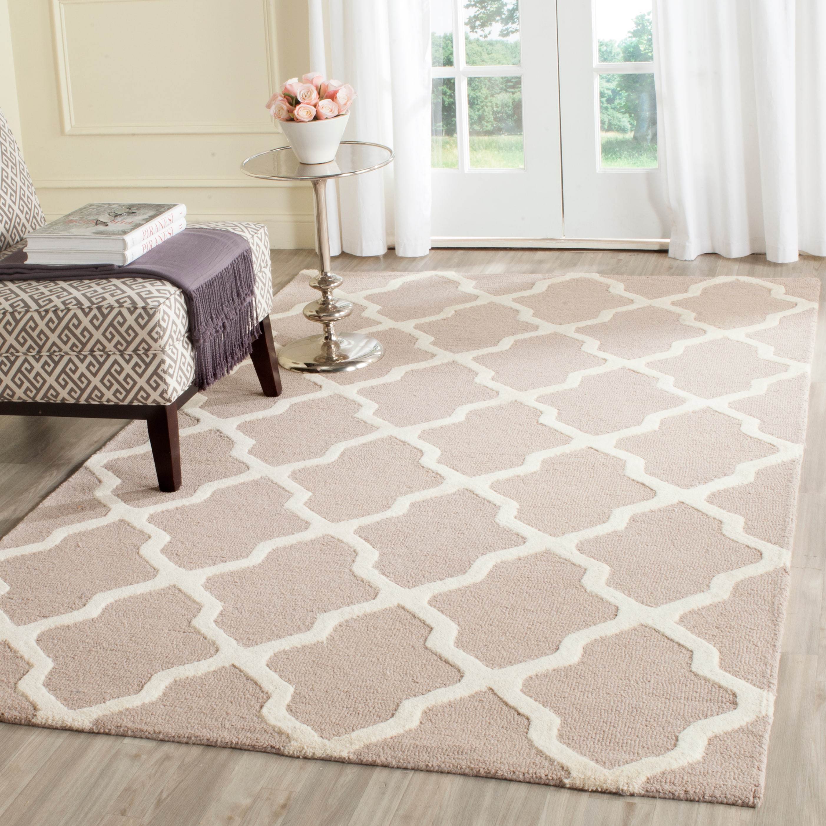  Cambridge 121 Beige/Ivory Contemporary 5ft x 8ft Medium Rectangle Rug