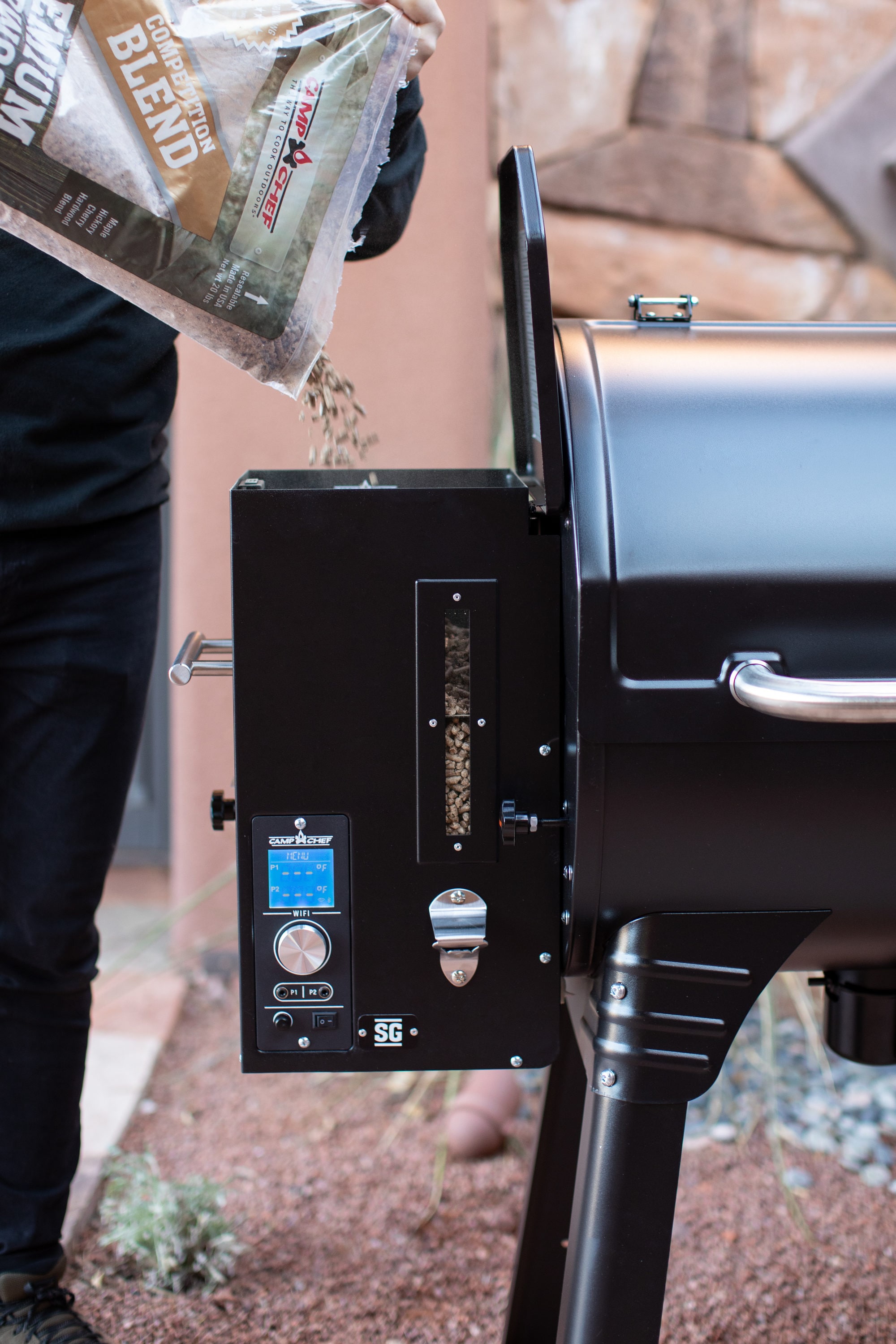 Smokepro DLX Pellet Grill — Lifestyle Propane Eugene