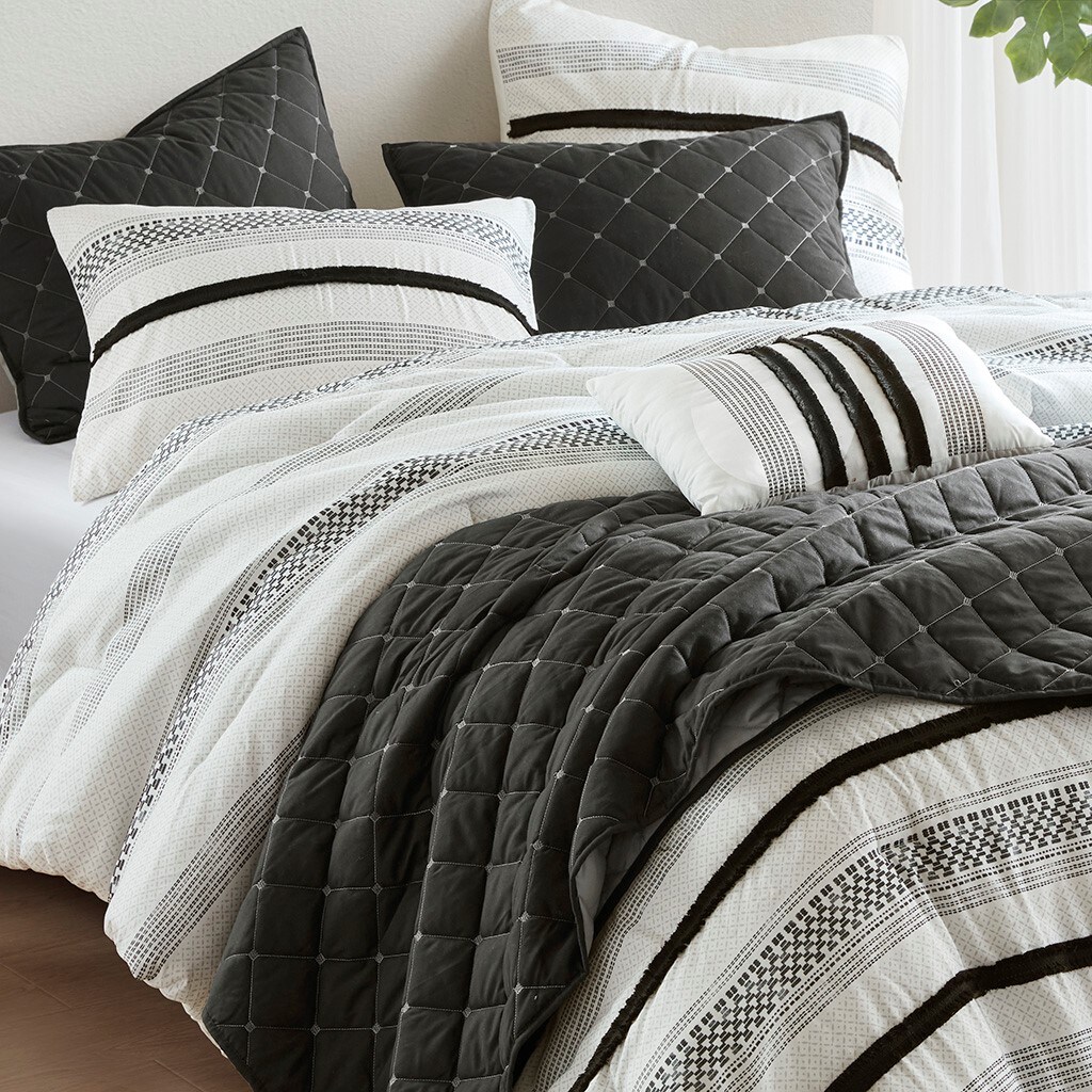 Gracie Mills 7848-01PM Comforters-And-Bedspreads - View #2