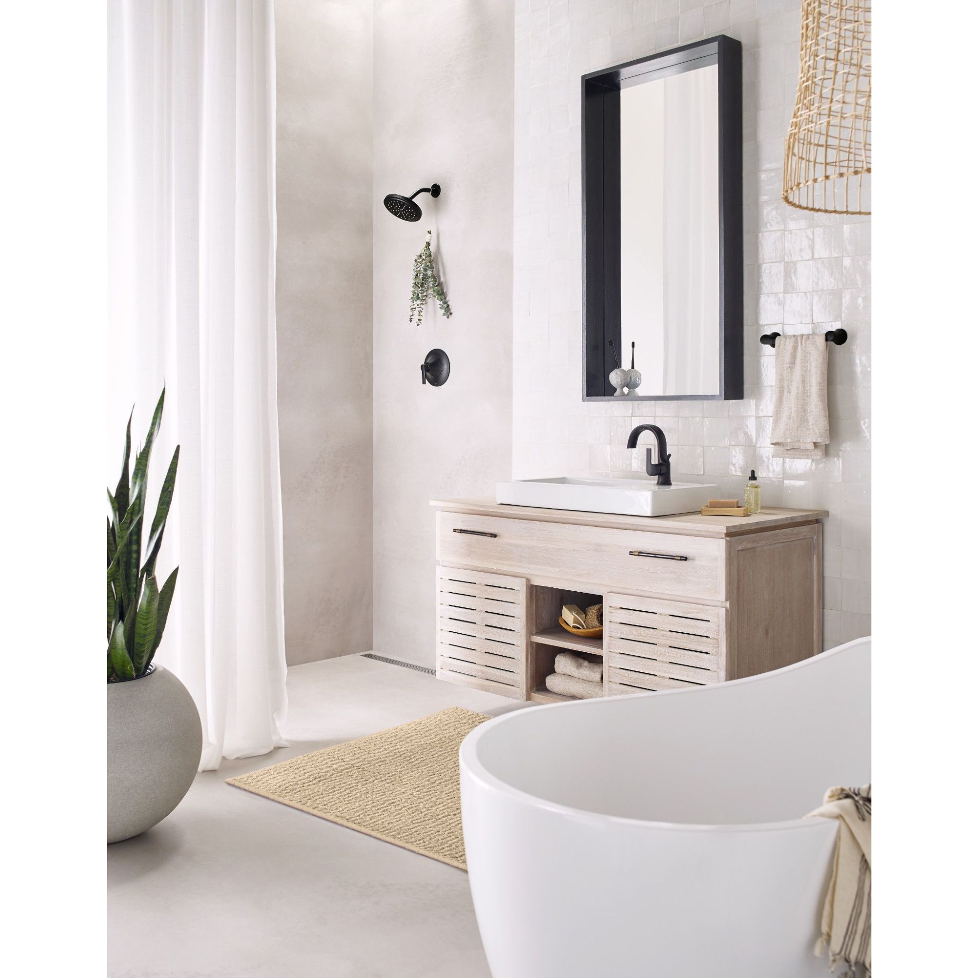 Moen S6910EWBL Lavatory-Faucets - View #2