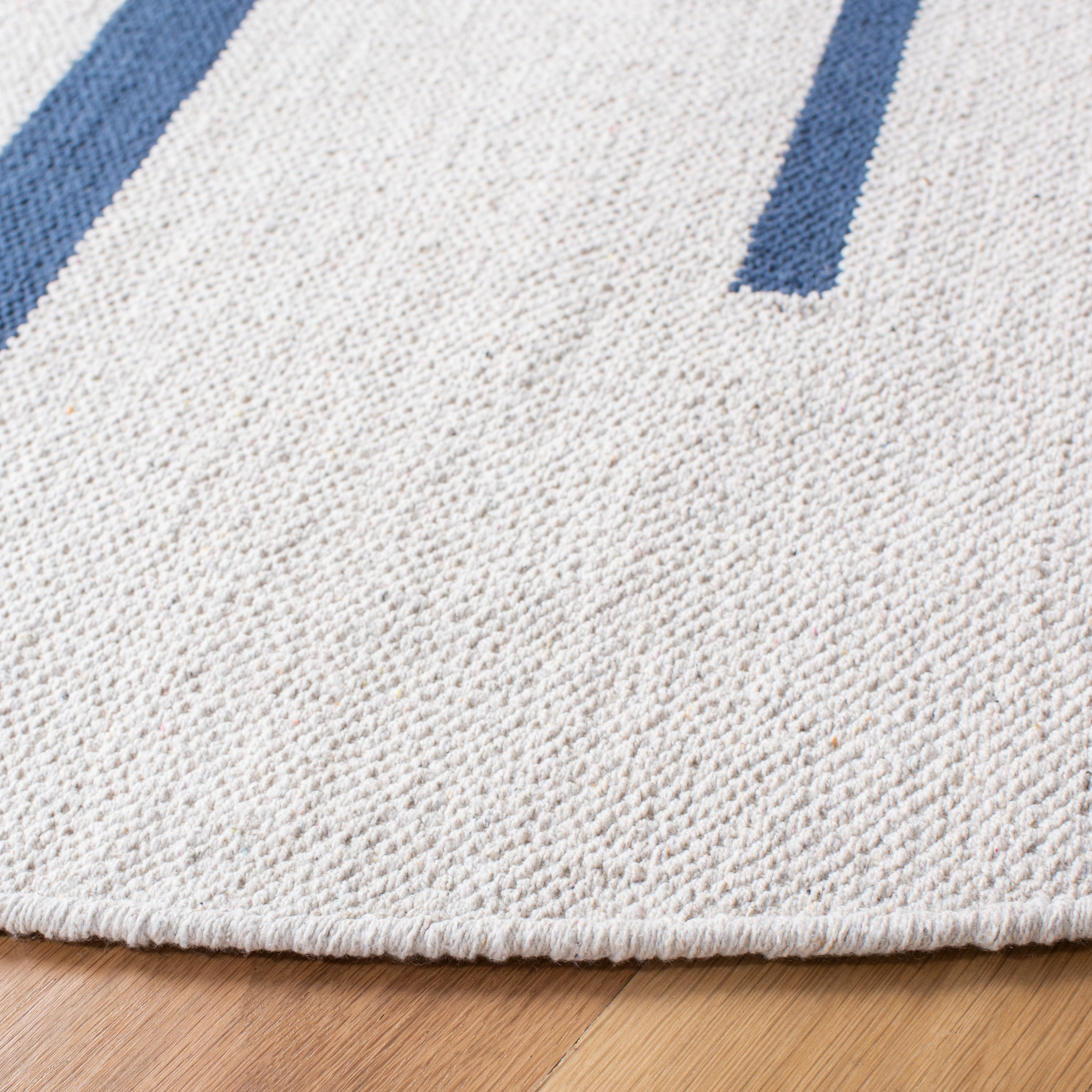 Safavieh MTK311M-6R rugs - View #3