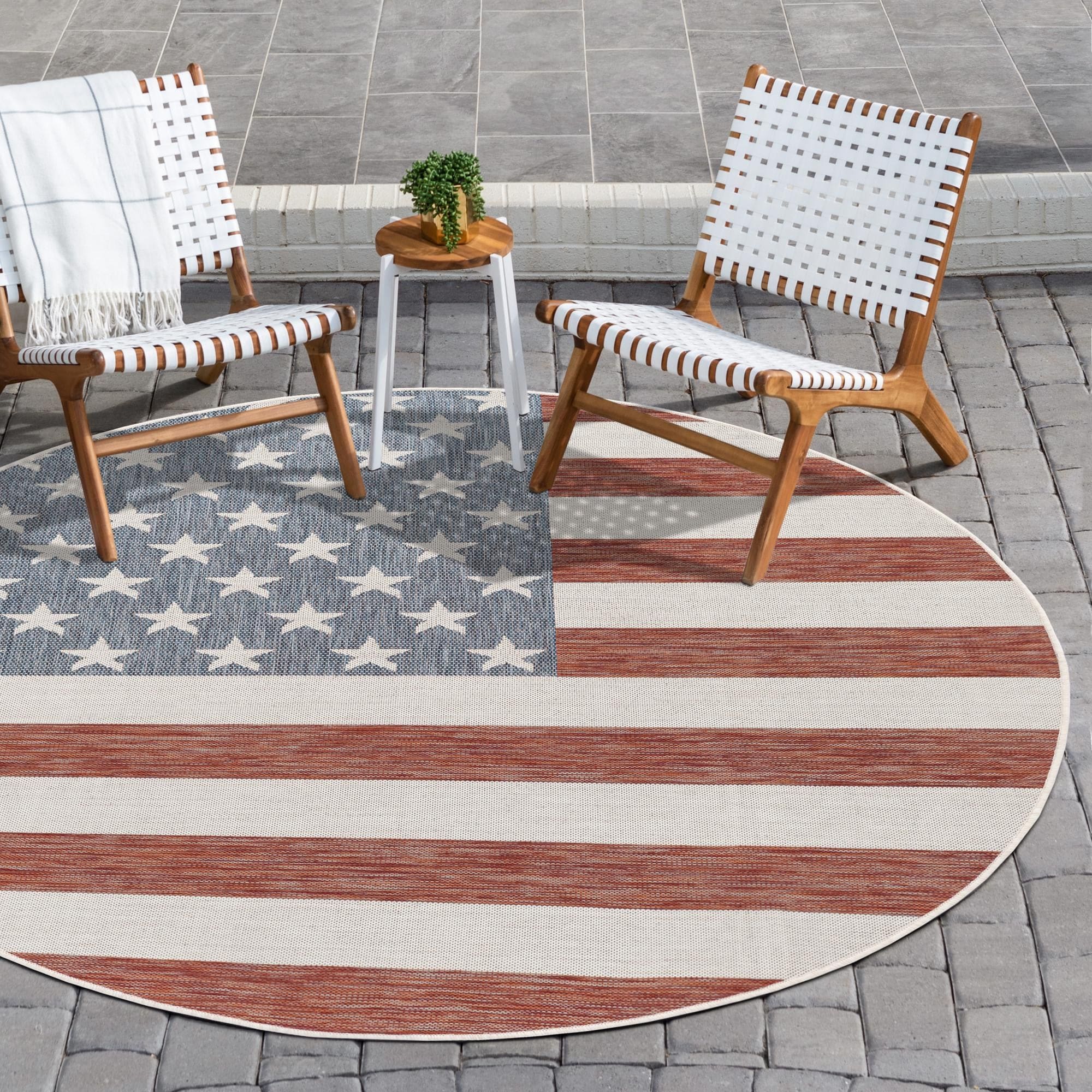 Unique Loom 3152146 Jill Zarin Outdoor 7 x 7 (ft) Loomed Polypropylene Red Round Indoor/Outdoor Stripe Area rug