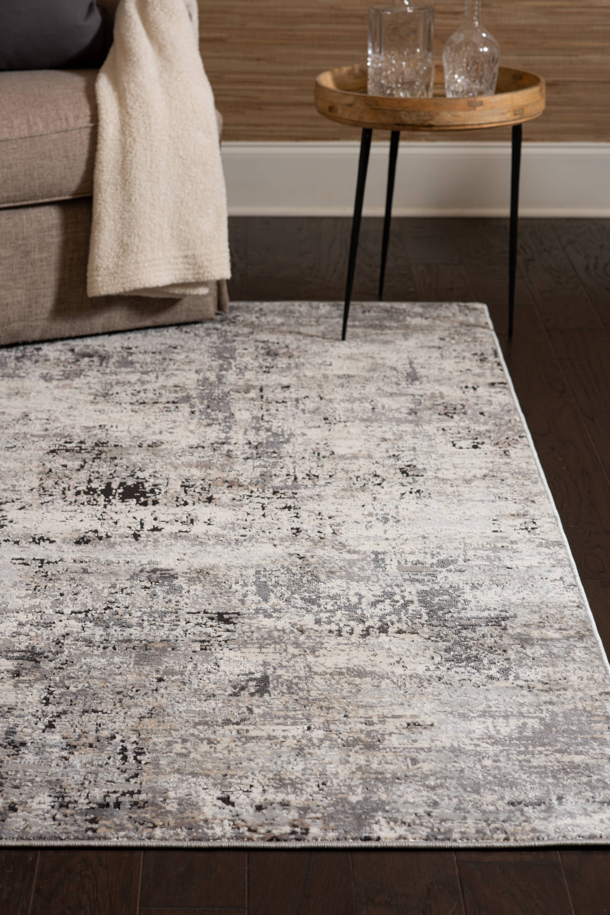 United Weavers Of America 4535 10377 58 rugs - View #3