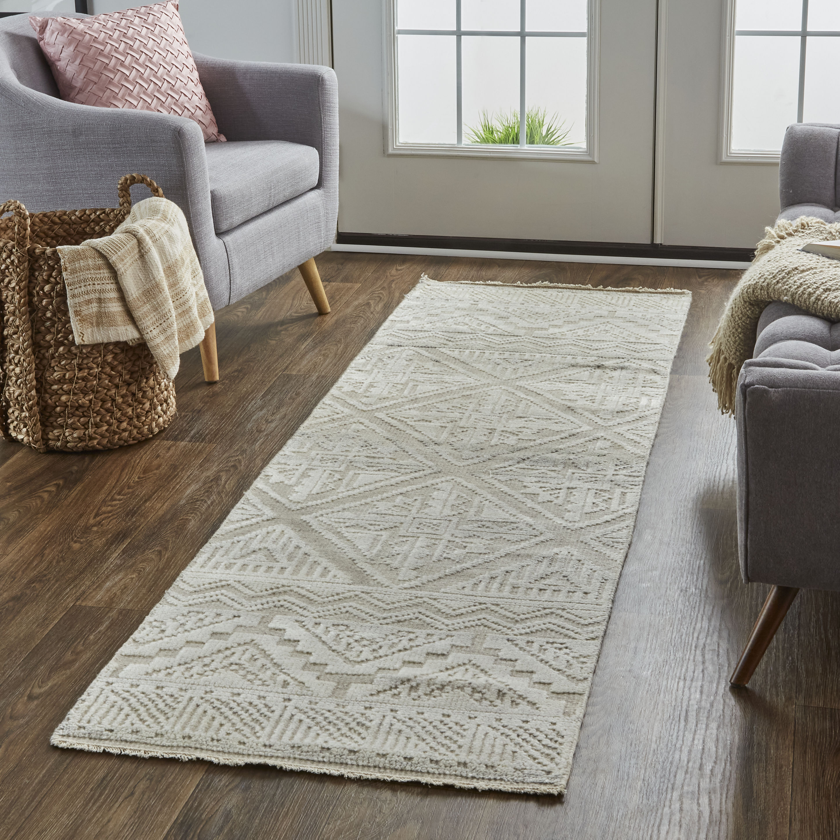 Room Envy 980R6497BGEGRYI10 Eckhart 3 x 10 (ft) Knotted Polypropylene Ivory/Natural Tan Rectangular Indoor Geometric Global Runner rug