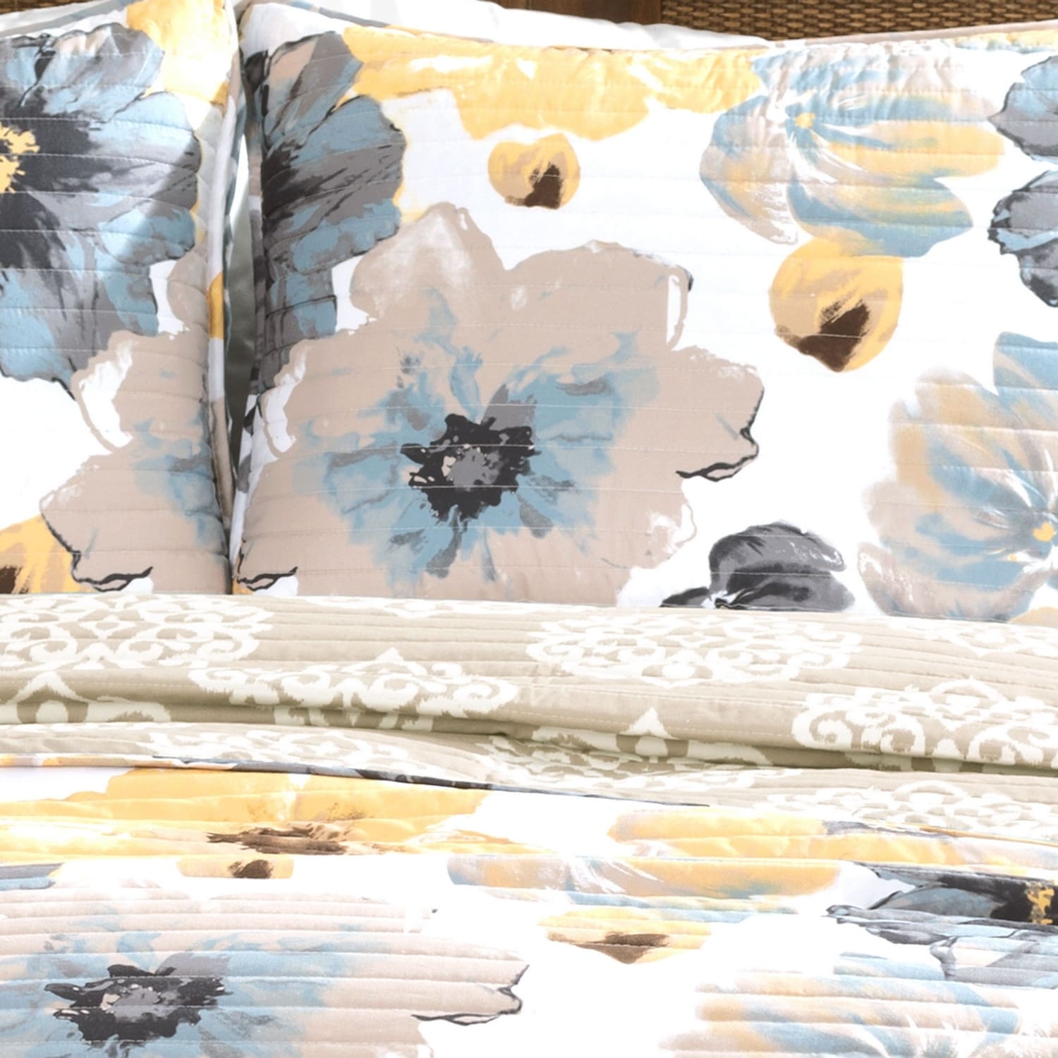 Leah Yellow and Gray Reversible Floral Full Quilt Set