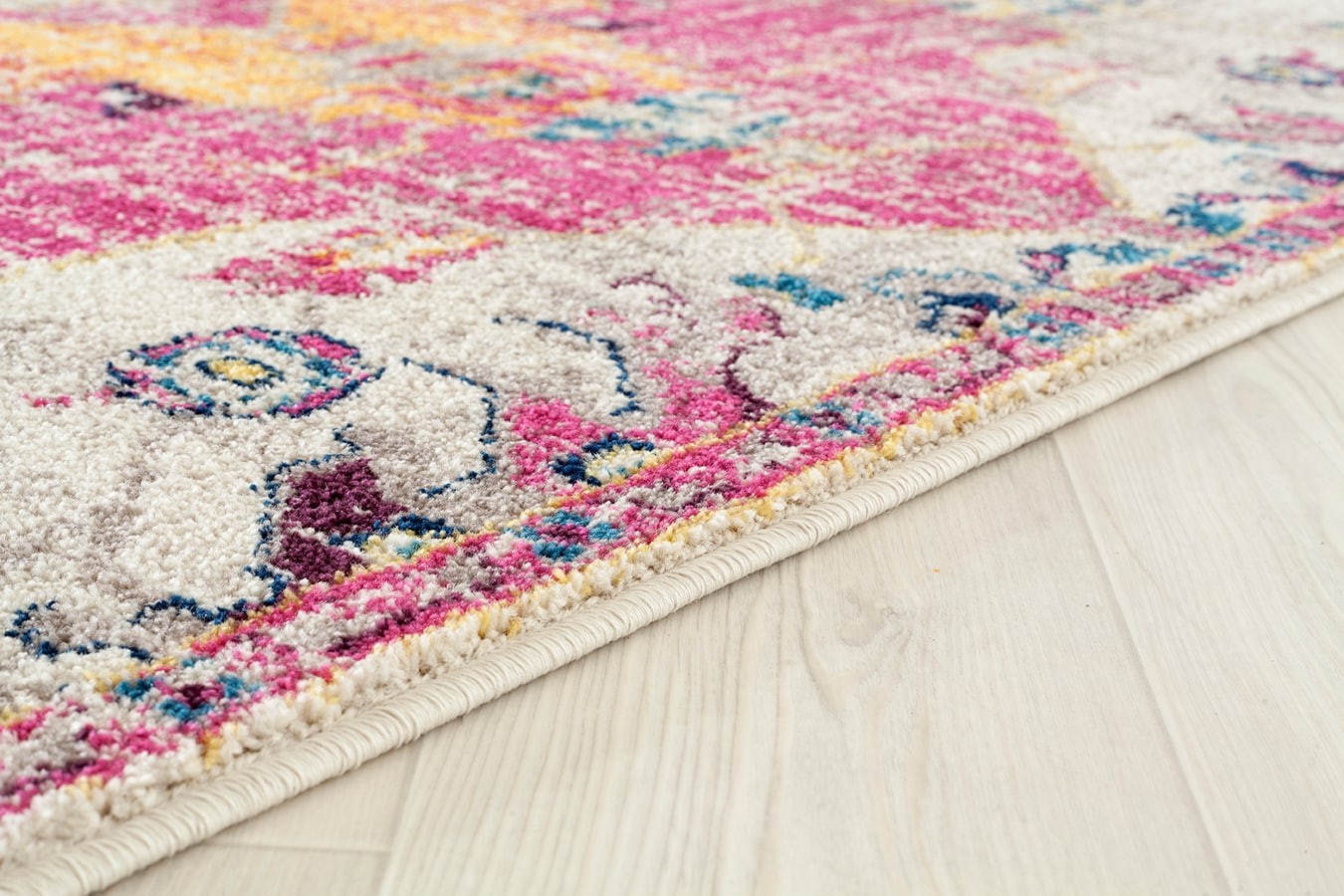 United Weavers Of America 713 20481 1013 rugs - View #5