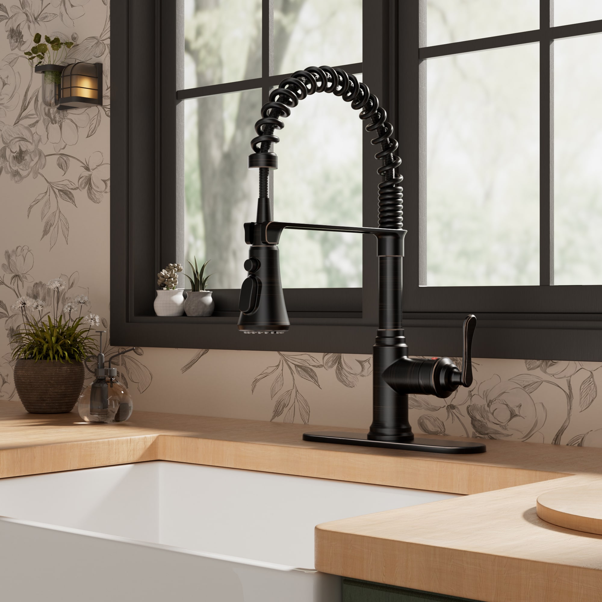 FURUISI LL5A2ORB Oil Rubbed Bronze Single Handle Deck-mount Kitchen Faucet with Sprayer ( Deck Plate Included )