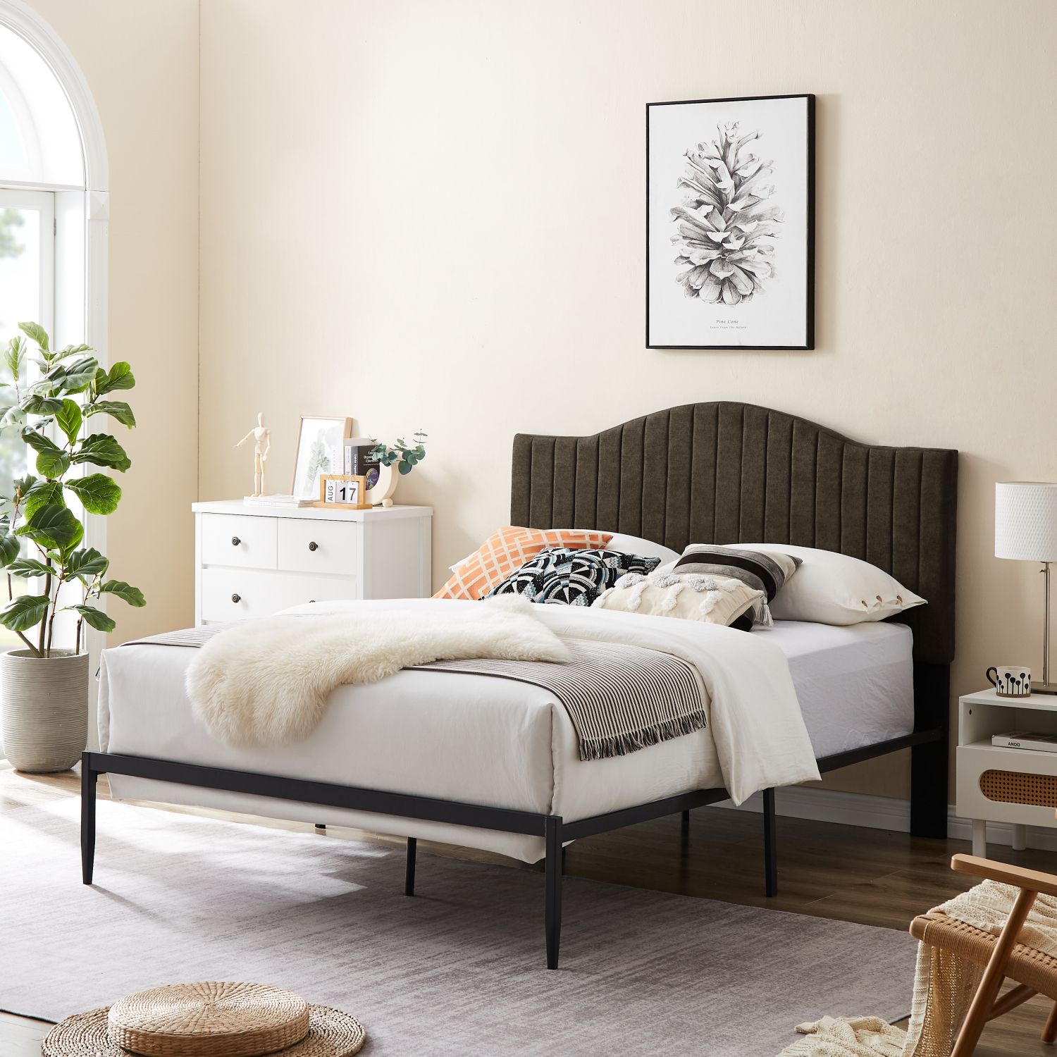 JASMODER W130254301 Brown Queen Composite Platform Bed