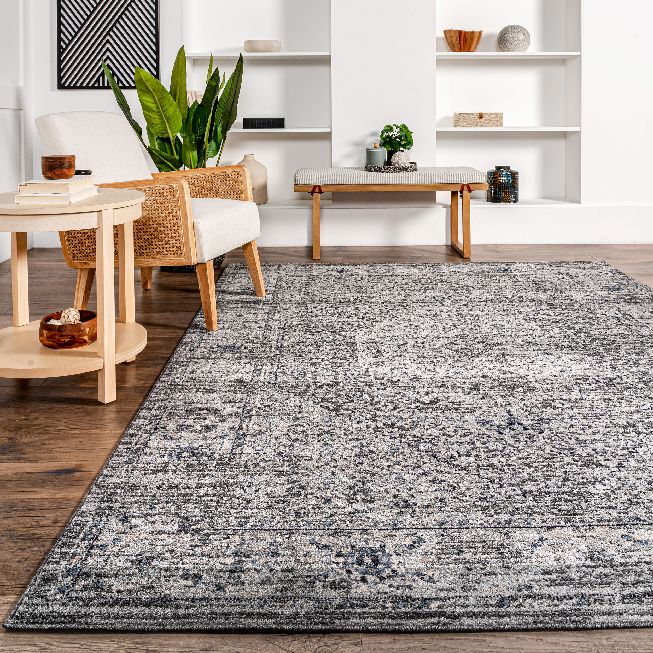 Vintage Medallion Gray 9' x 12' Synthetic Easy-Care Area Rug