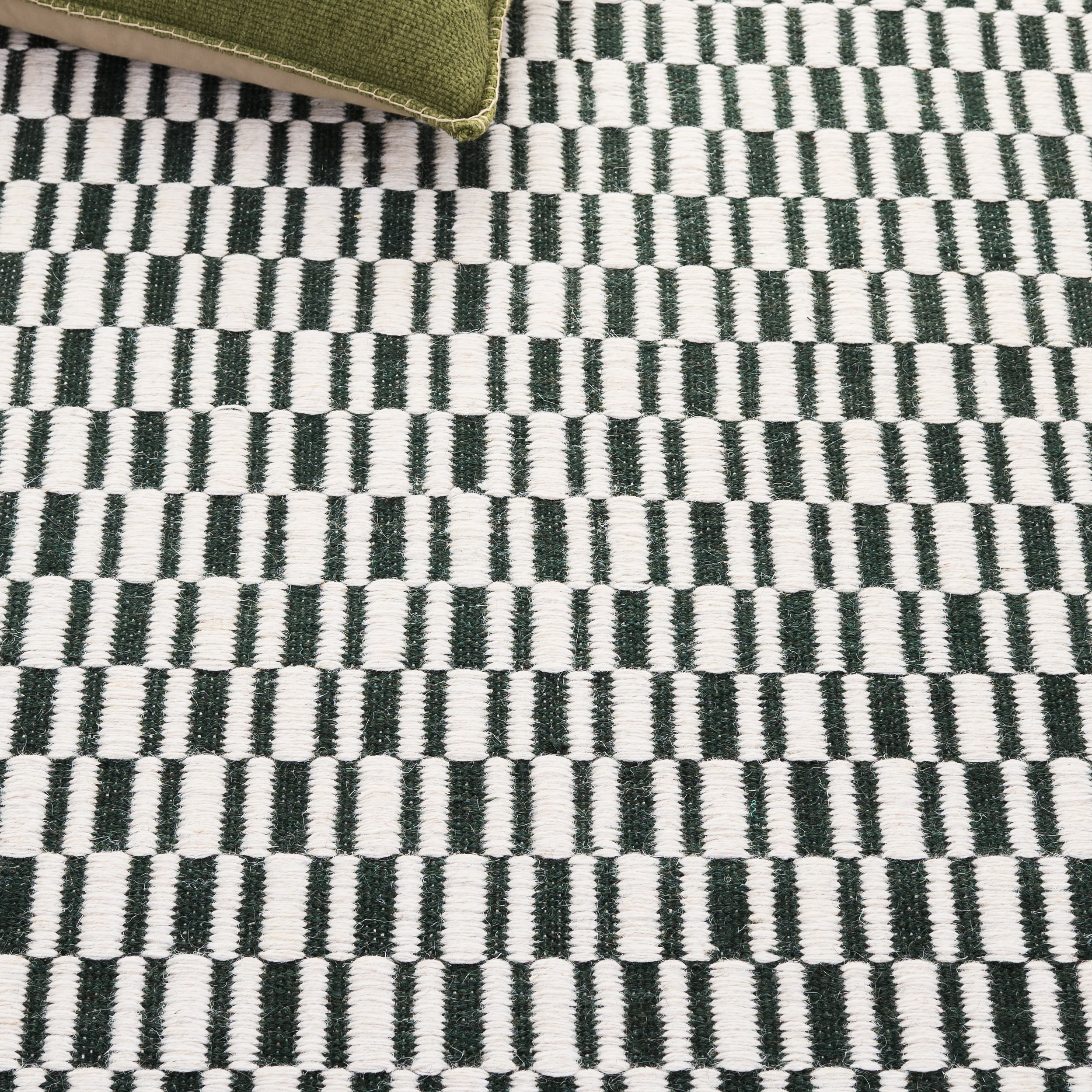 Safavieh VRM910Y-4 rugs - View #7