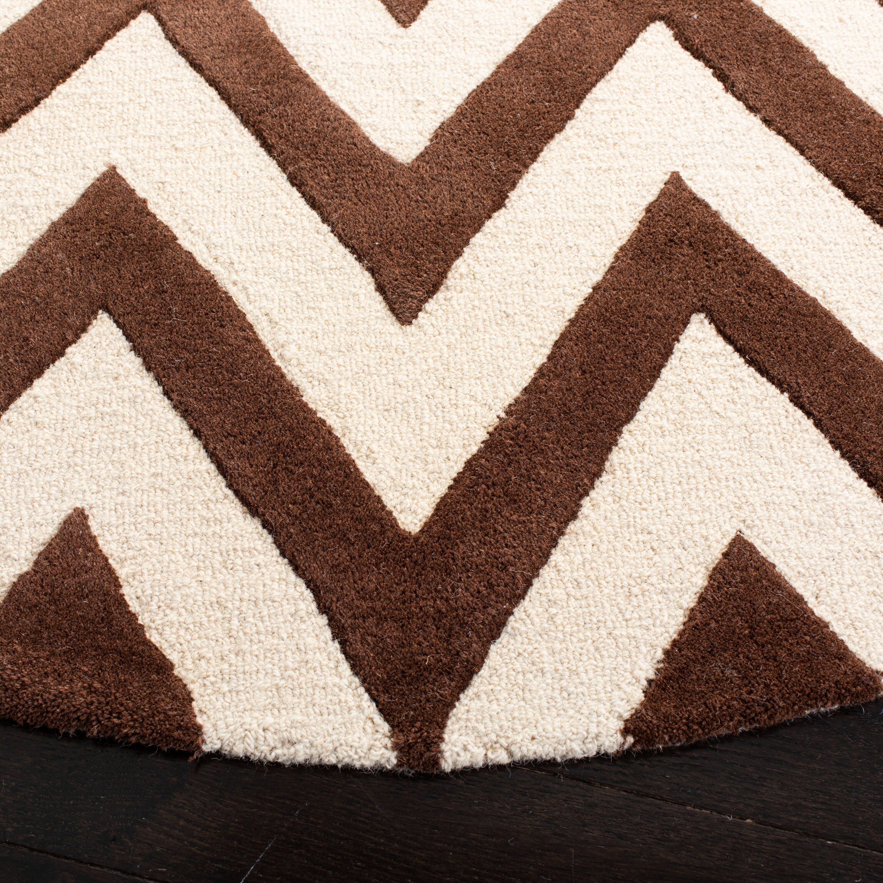 Safavieh CAM139H-6R rugs - View #3