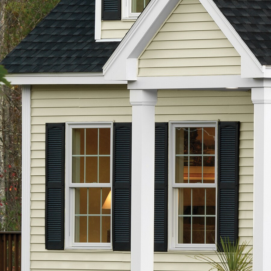 Georgia Pacific Compass Double 4 In Traditional Cream Vinyl Siding Panel 8 In X 150 In 8 33 Sq