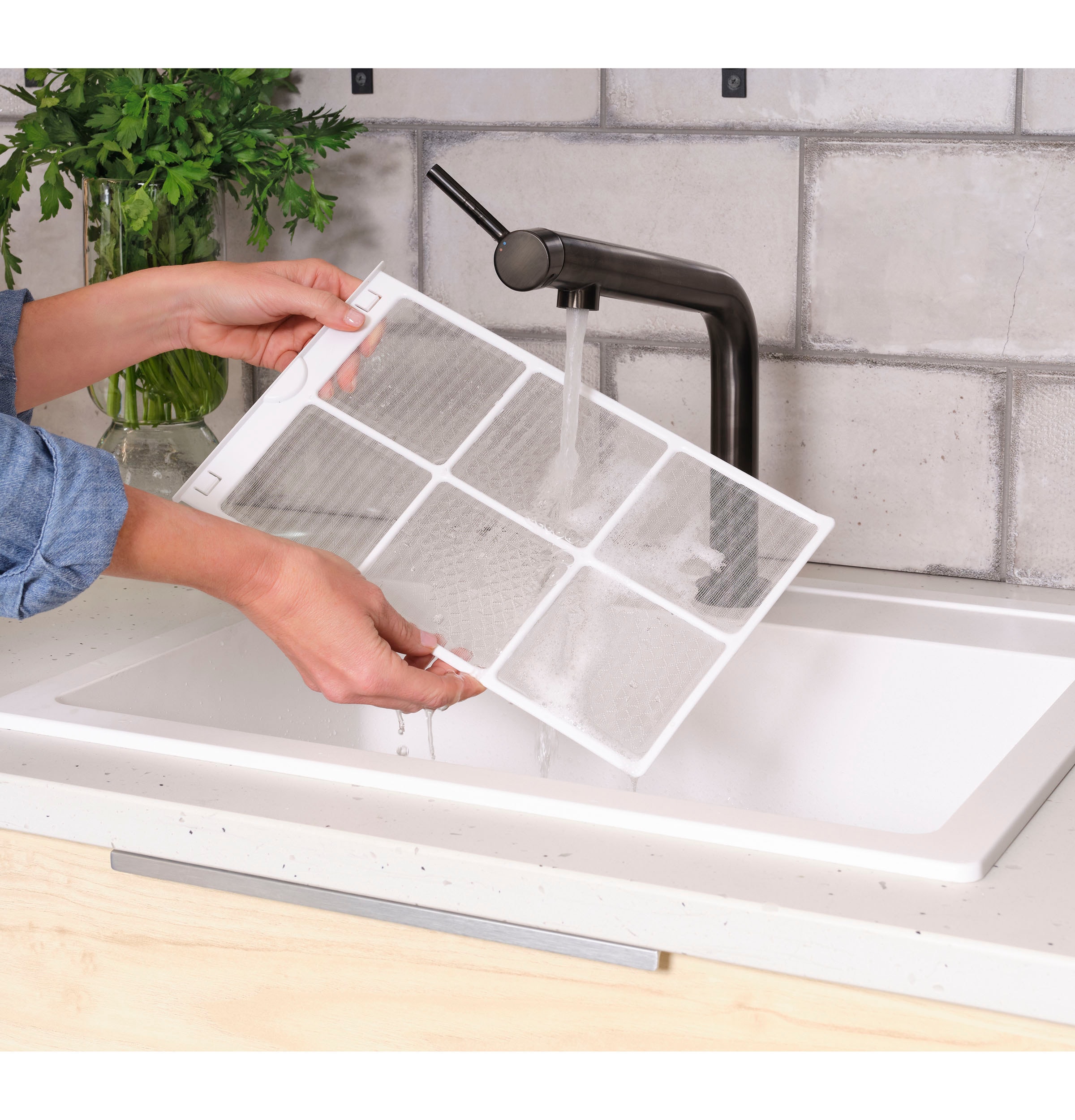 GE QHEE06AC Window-Air-Conditioners - View #12
