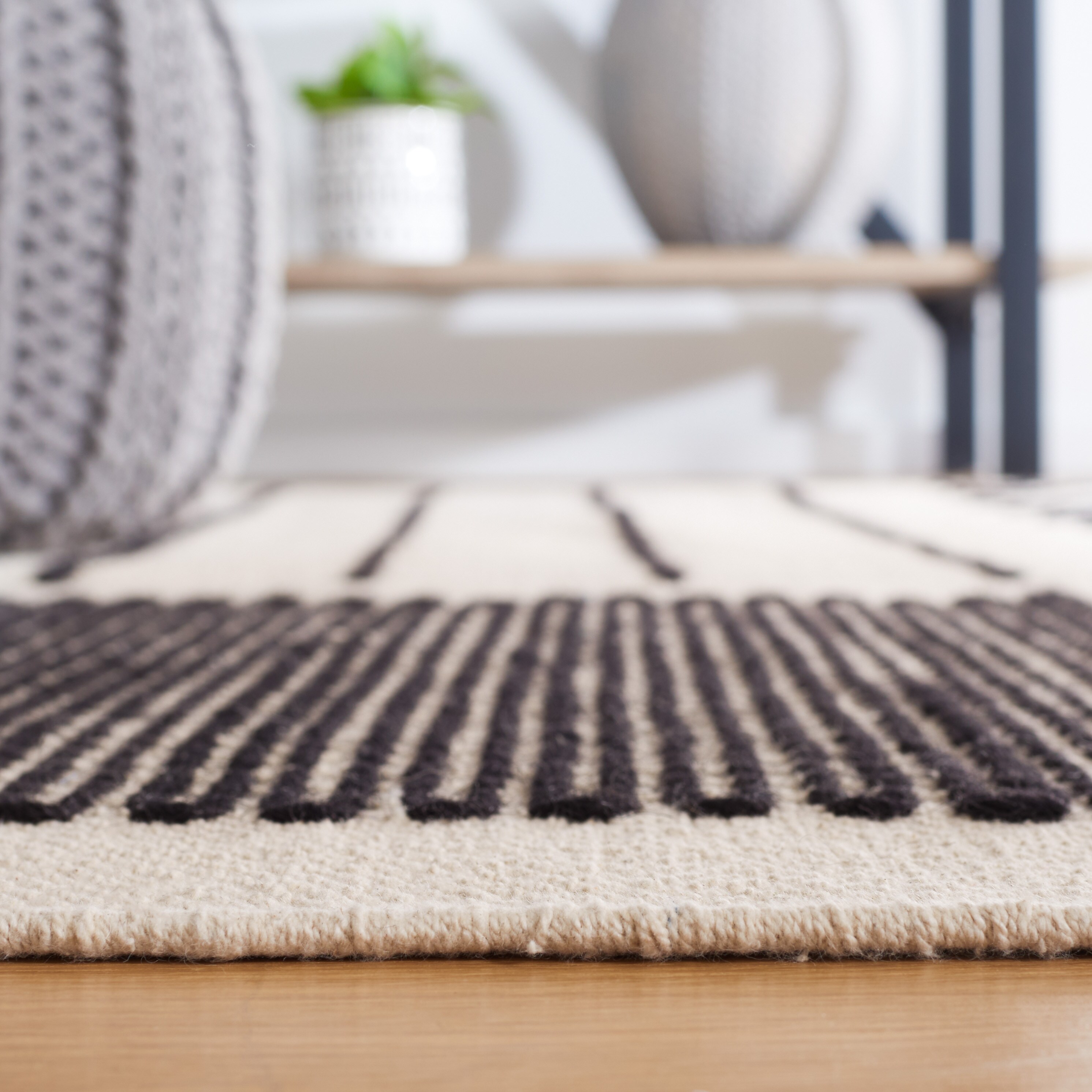 Safavieh KLM326A-5 rugs - View #4