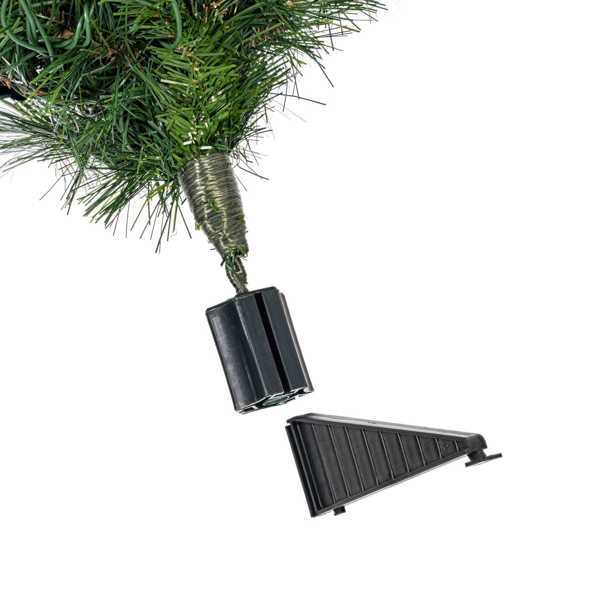 Vickerman A801005LED Artificial-Christmas-Trees - View #6