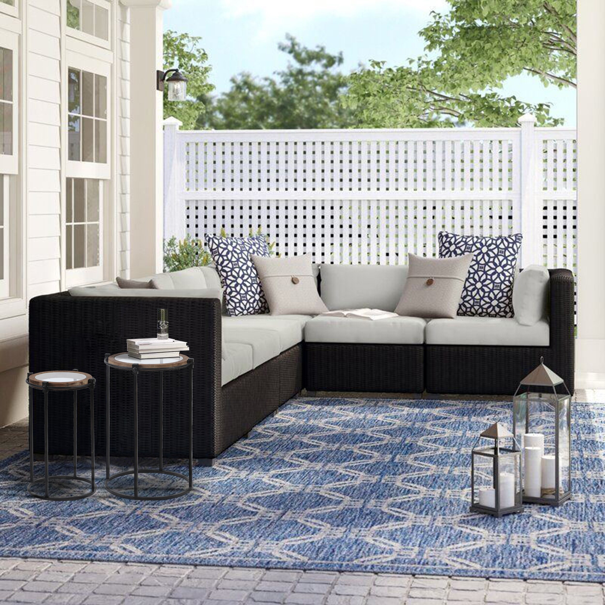 LuxenHome 2-Piece Black Metal and Glass Round Accent Tables