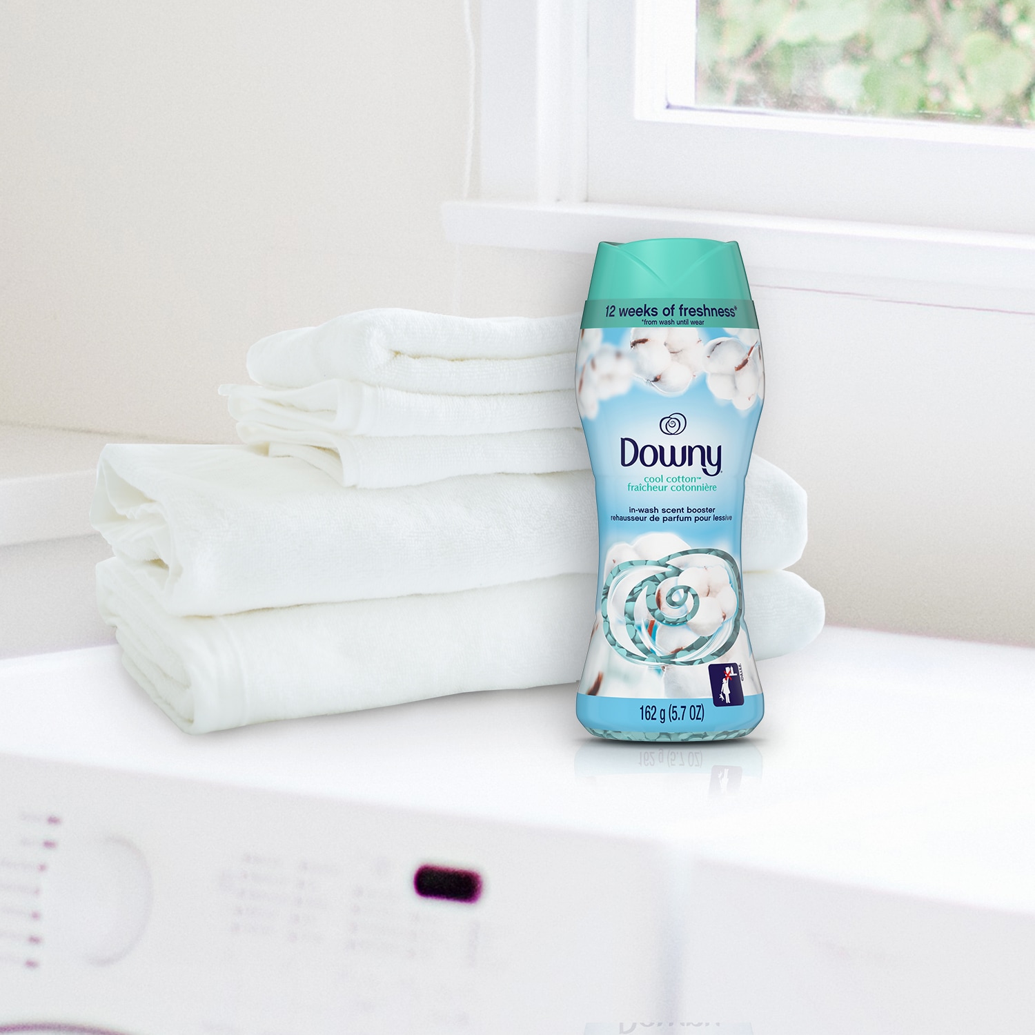Downy In-Wash Beads Cool Cotton Scent Booster 14.8-oz in the Laundry Scent  Booster department at