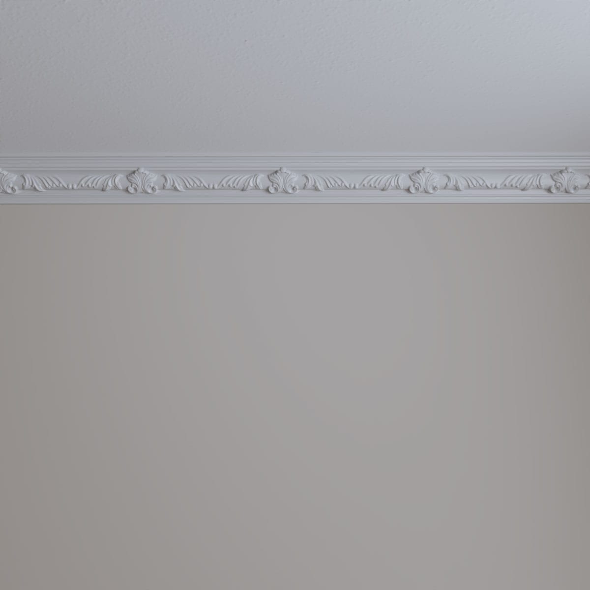 Telma White Twisted Leaf Polyurethane Crown Molding