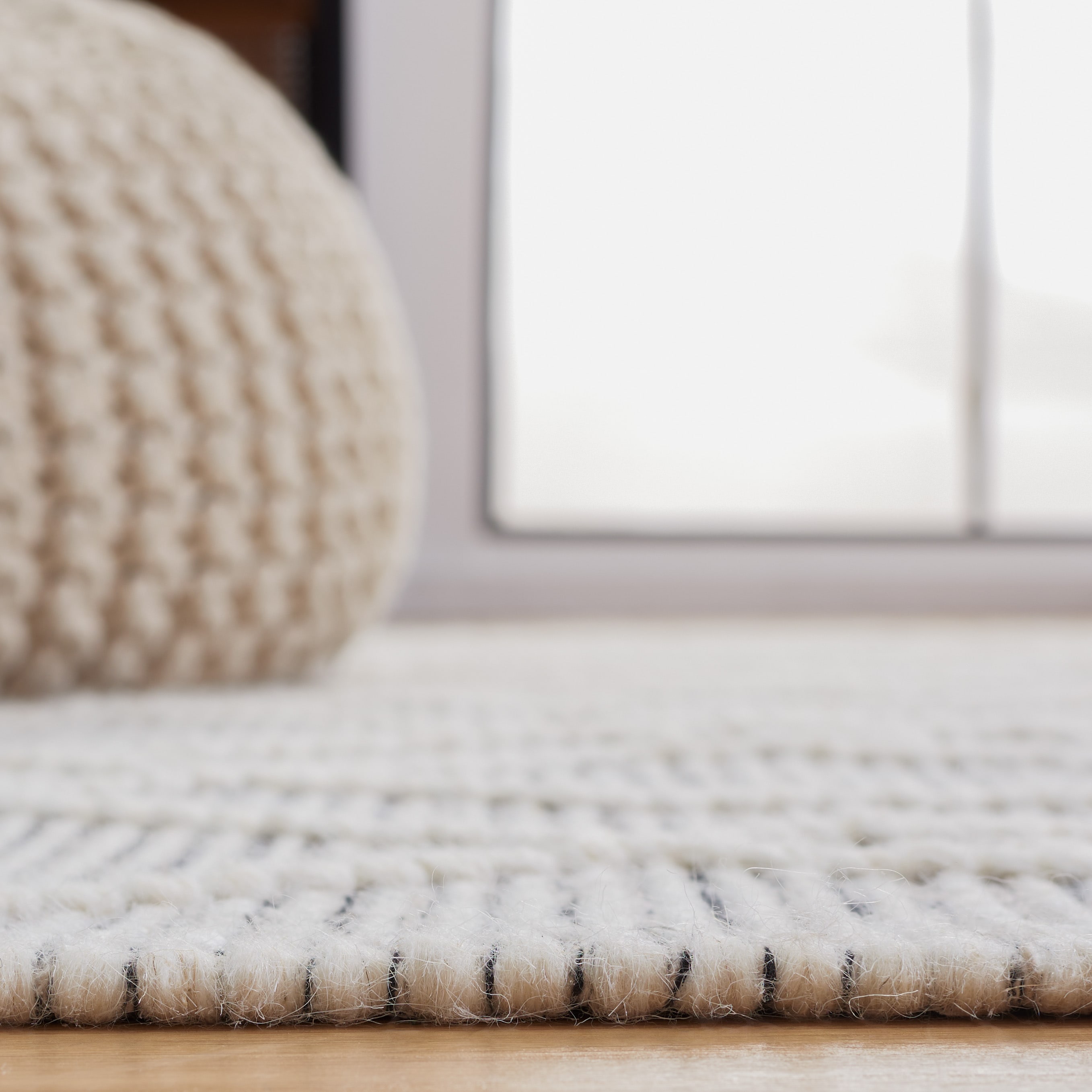 Safavieh NAT323A-5 rugs - View #4