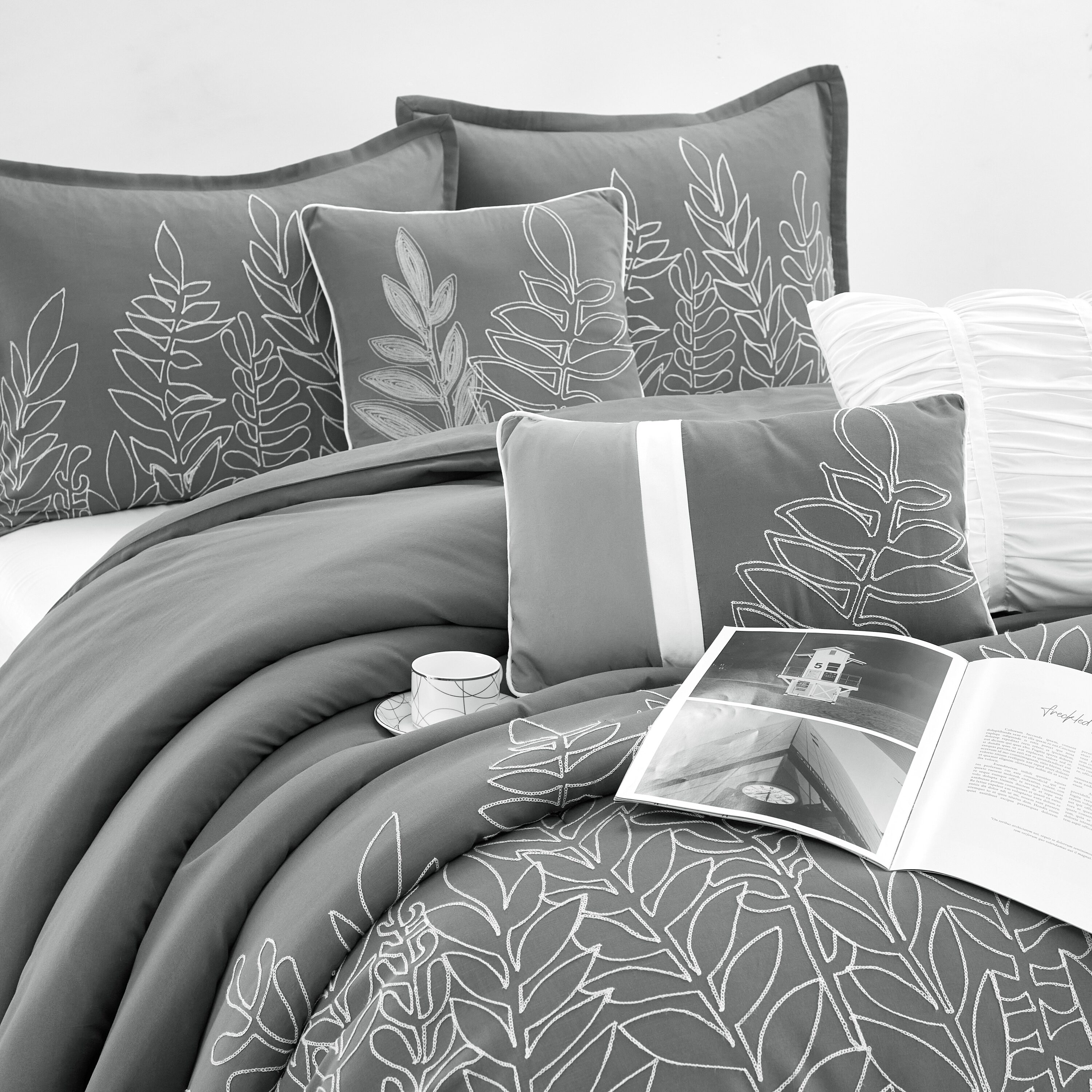 Nanshing ALICIA7-K-GRY bedding - View #2