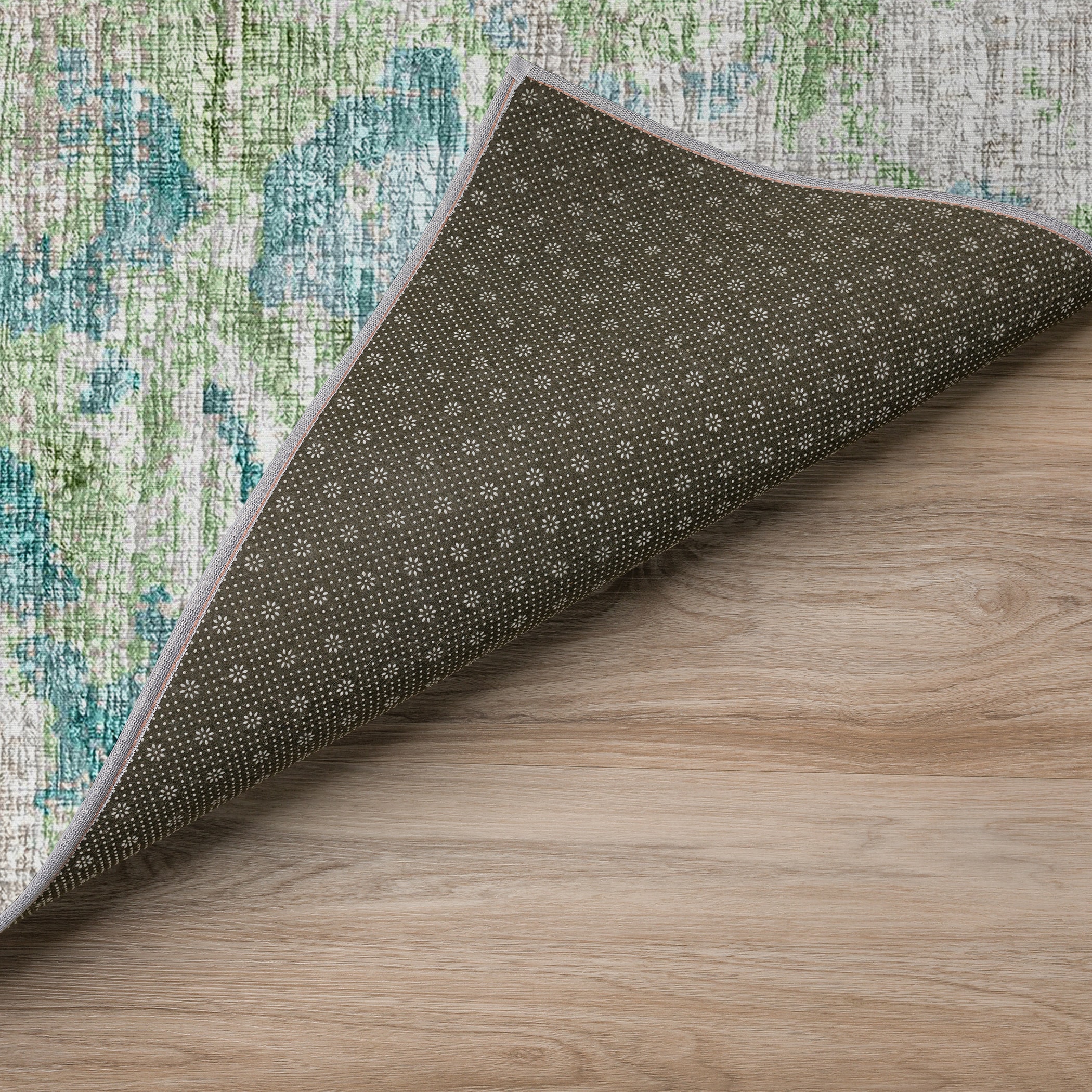 Green and Teal Abstract Chenille 5' x 7' Area Rug