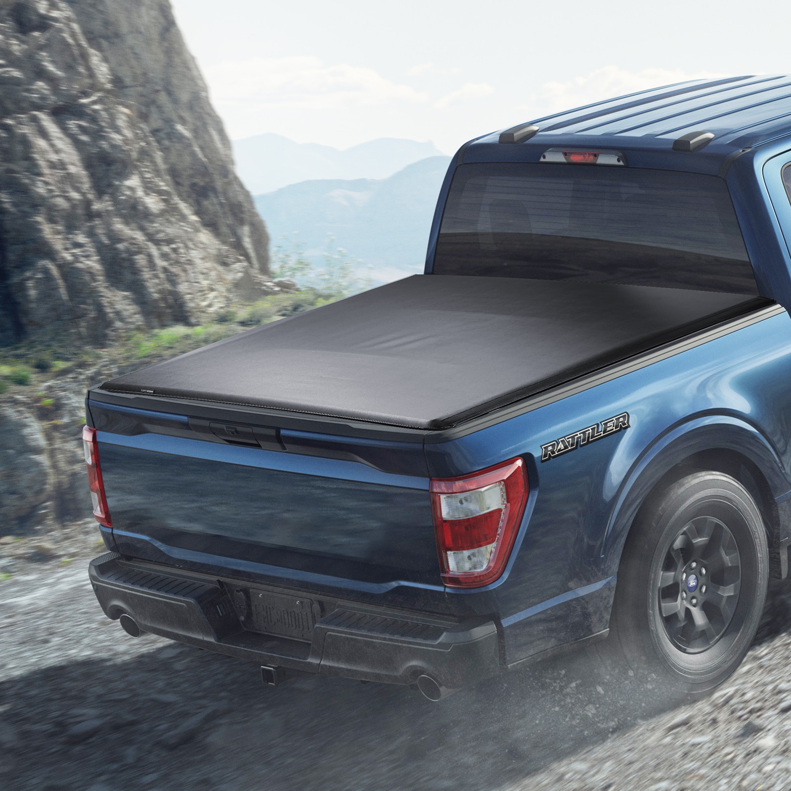 VEVOR JQSKCHBXGJQSDHHE9V0 Truck Bed Cover, Roll Up Truck Bed Tonneau Cover, Compatible with 2009-2024 Ford F-150 Styleside Bed, for 5.5 x 5.4 ft Bed, Soft PVC material, 100% Bed Access Roll Up Tonneau Cover