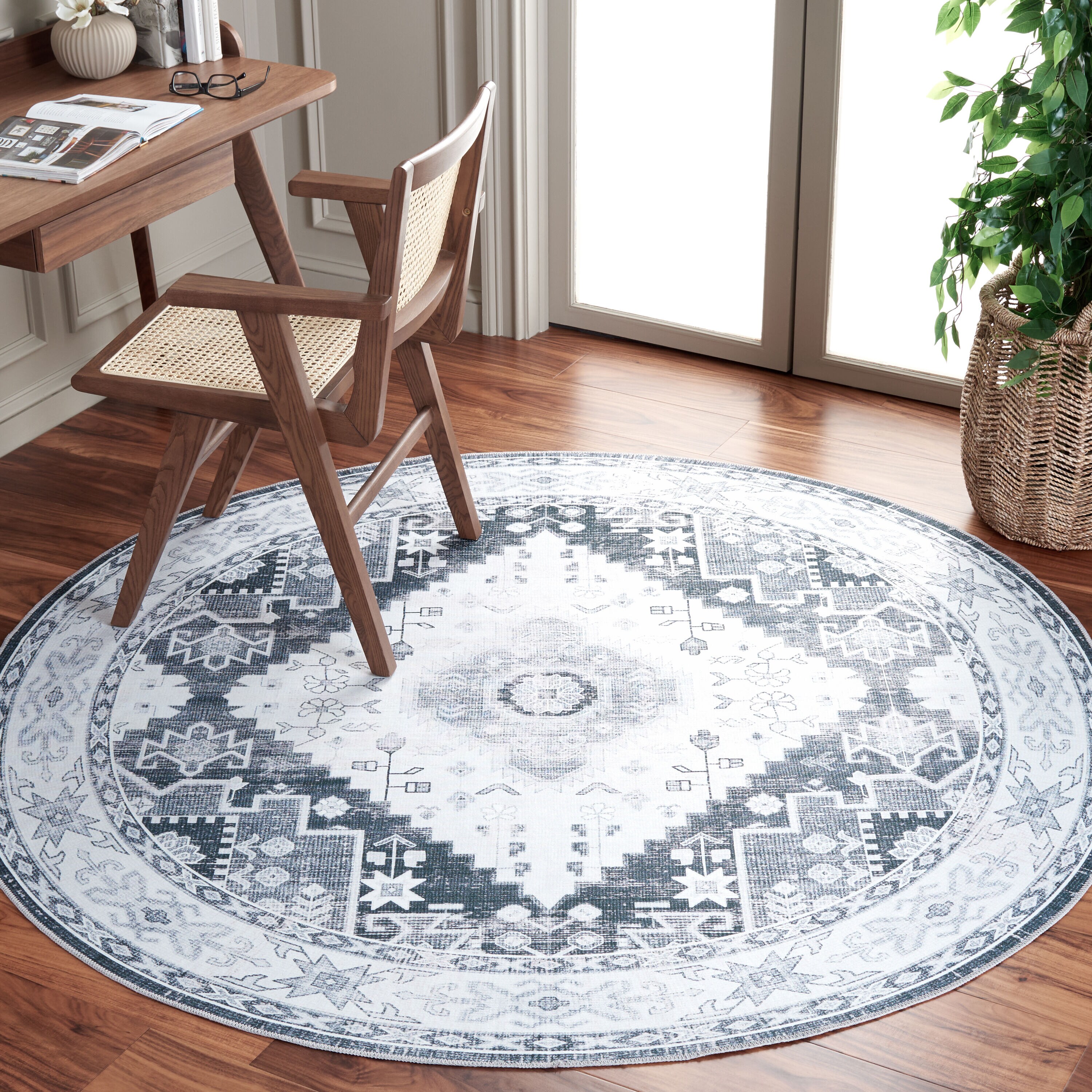 Arizona 107F Grey Green Ivory 6ft x 6ft Traditional Rug