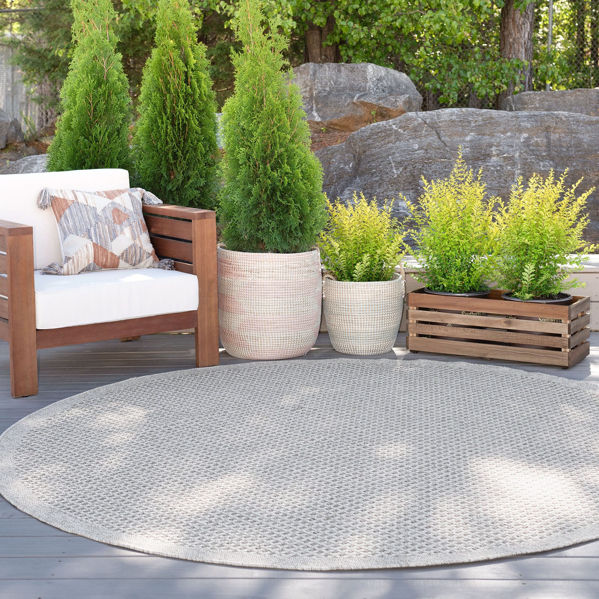 Tayse DEN1000 8RND Denver 8 x 8 (ft) Loomed Polypropylene Taupe Round Indoor/Outdoor Area rug
