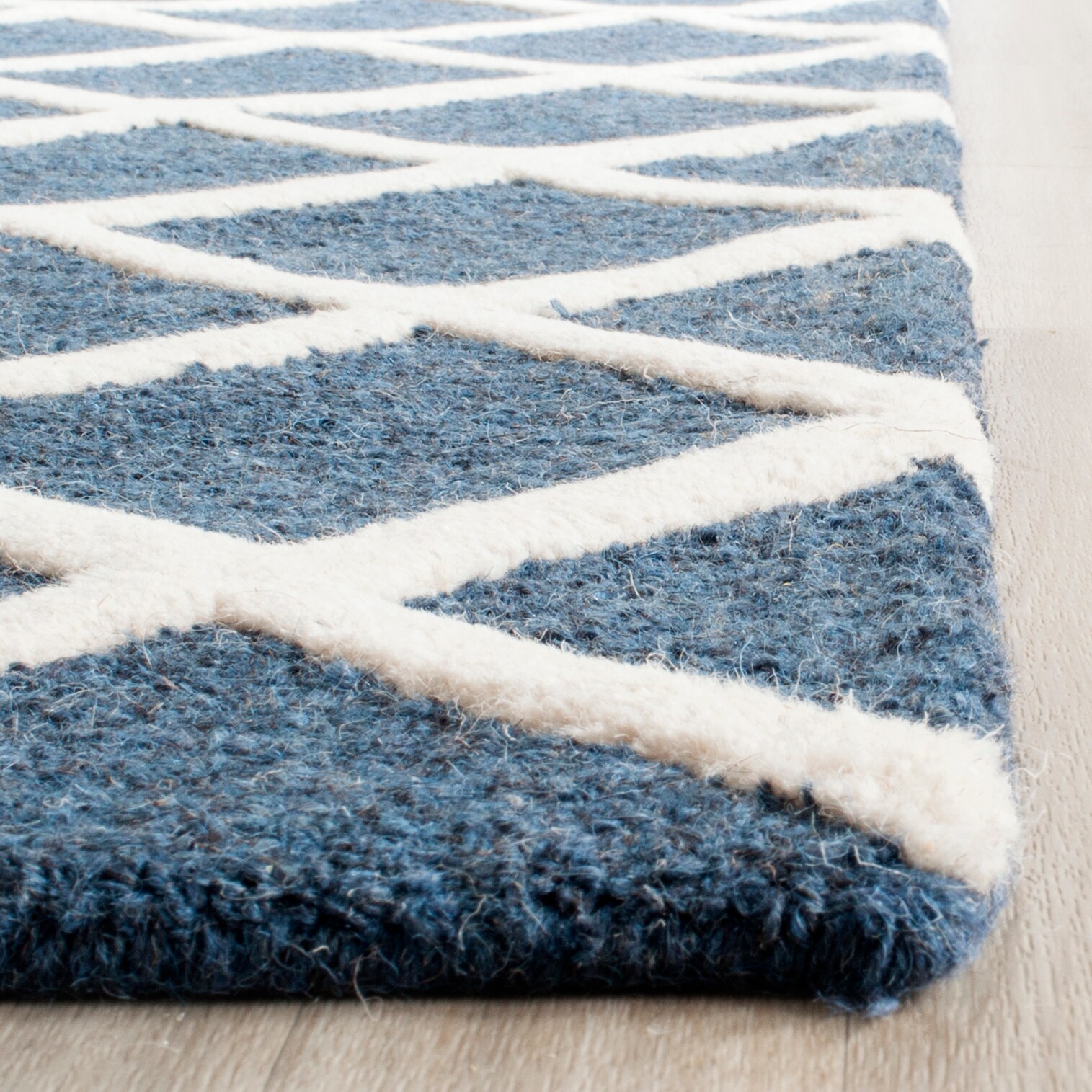 Safavieh CAM135G-28 rugs - View #4