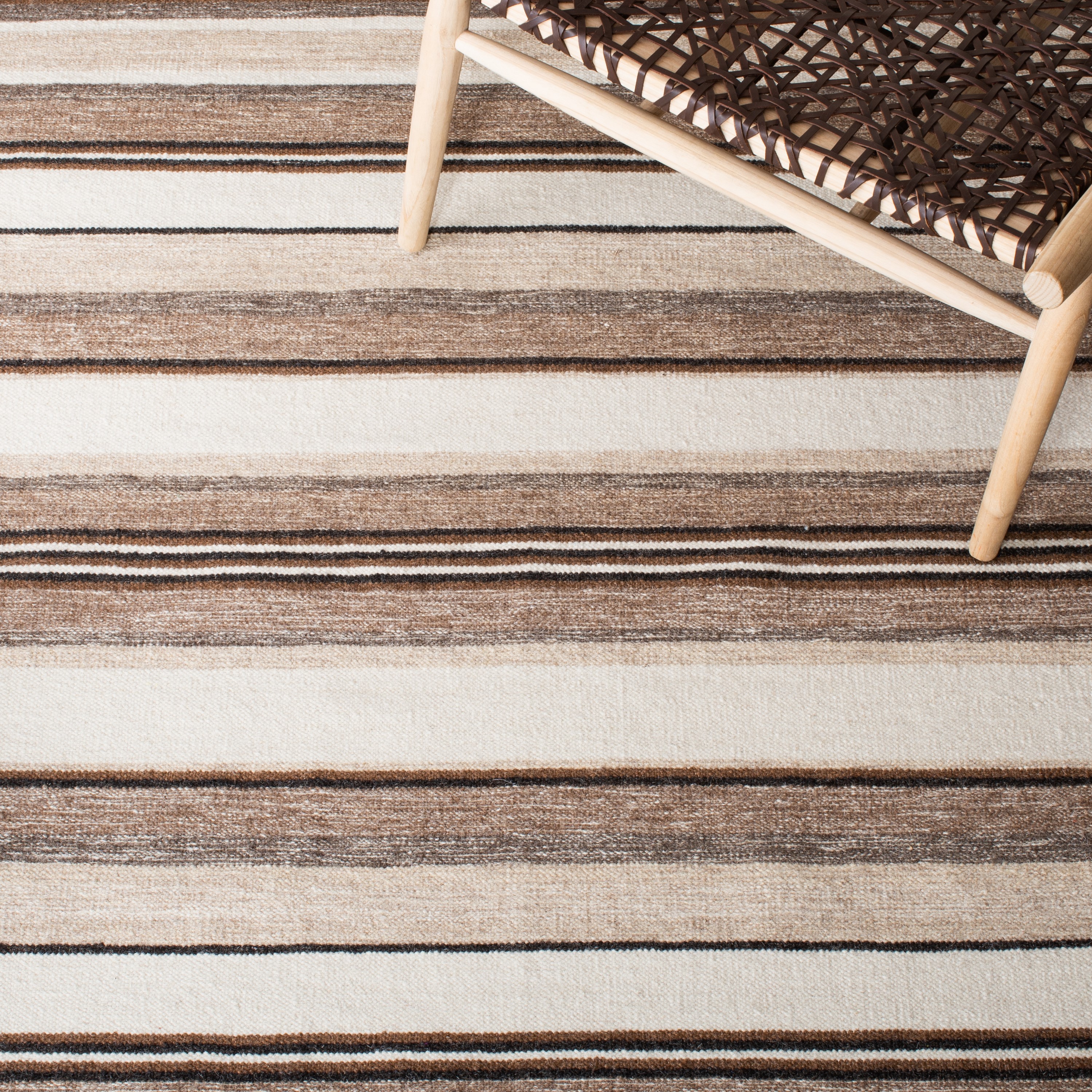 Safavieh STK601A-9 rugs - View #6