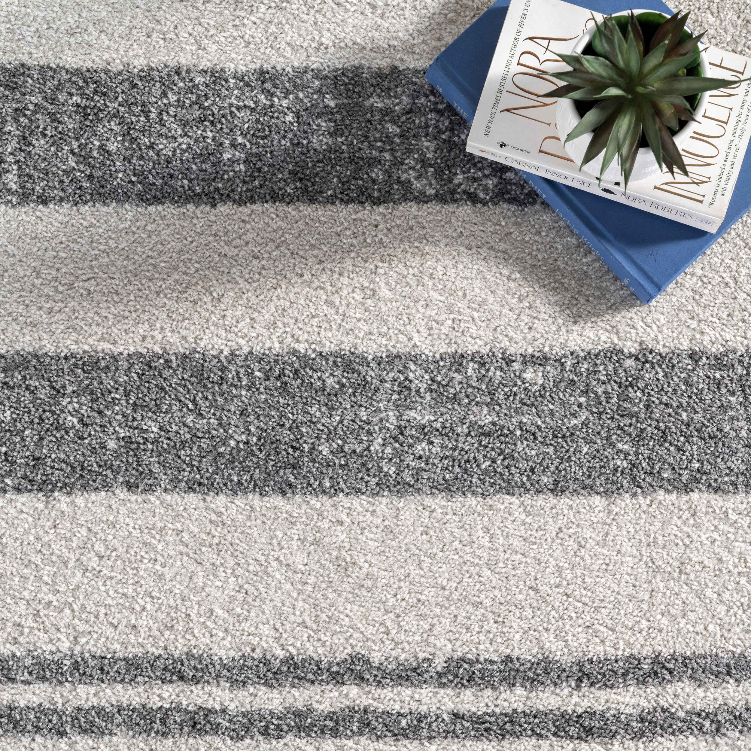 Reversible Gray Stripe Synthetic Area Rug 5' x 7'