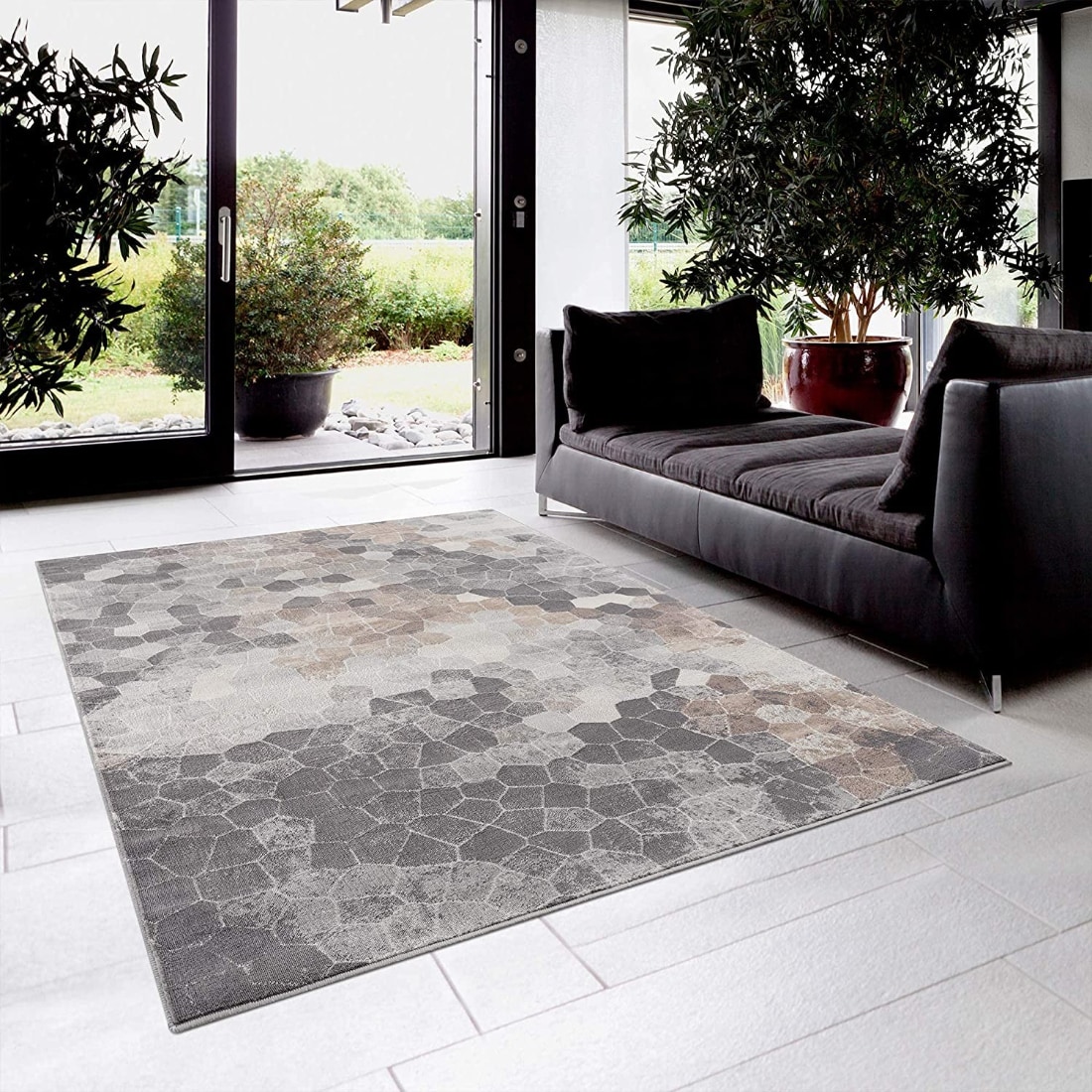 HomeRoots 4000395843 2 x 3 (ft) Polypropylene Beige Rectangular Indoor Geometric Area rug