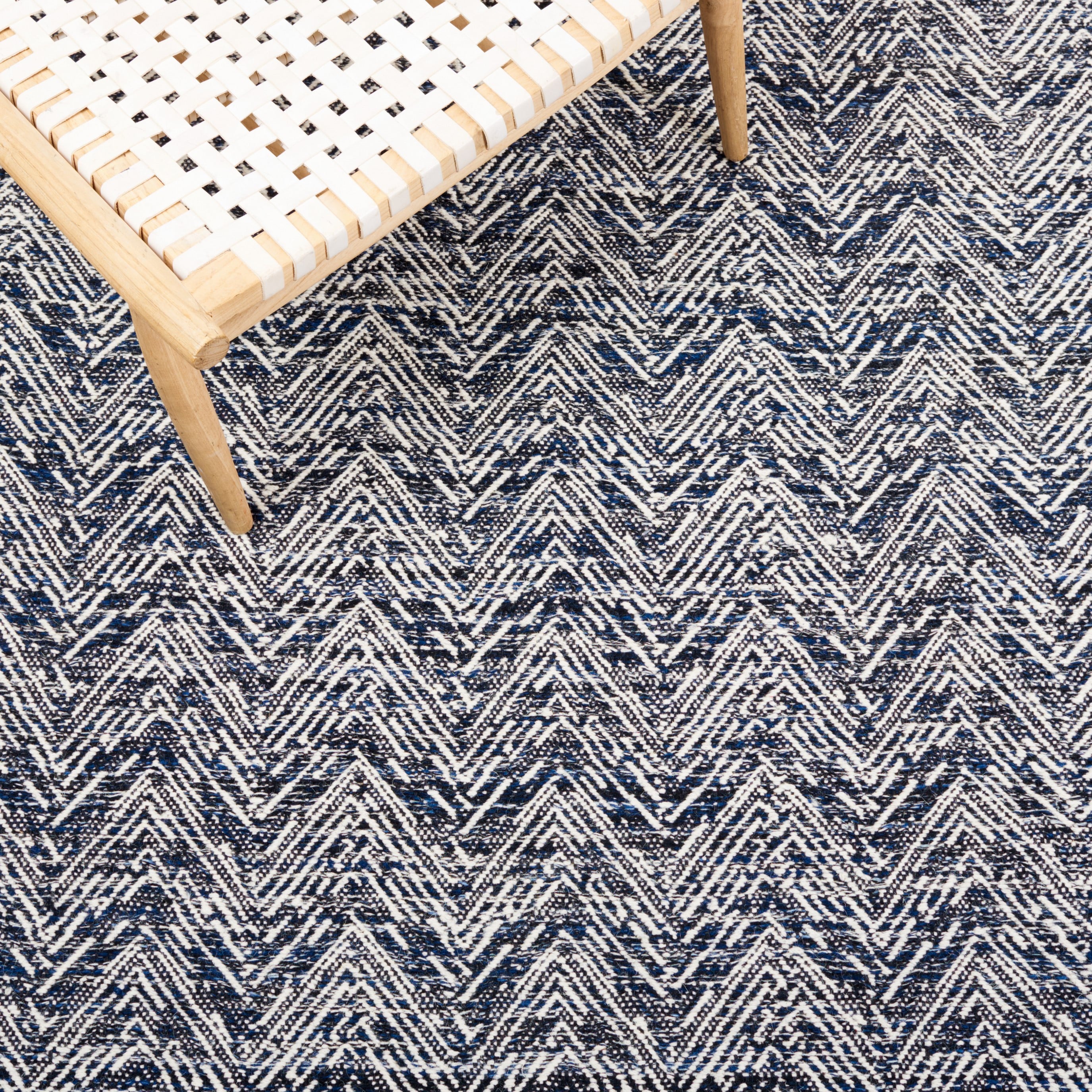 Safavieh KLM401N-5 rugs - View #6