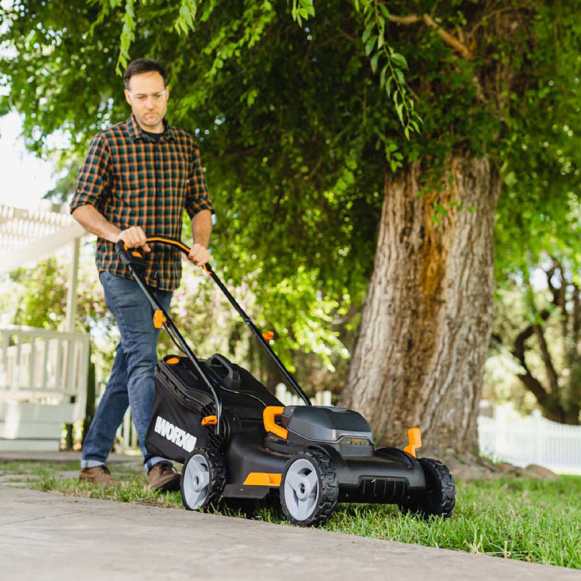 WORX WG743 Cordless-Elec-Push-Mowers - View #12
