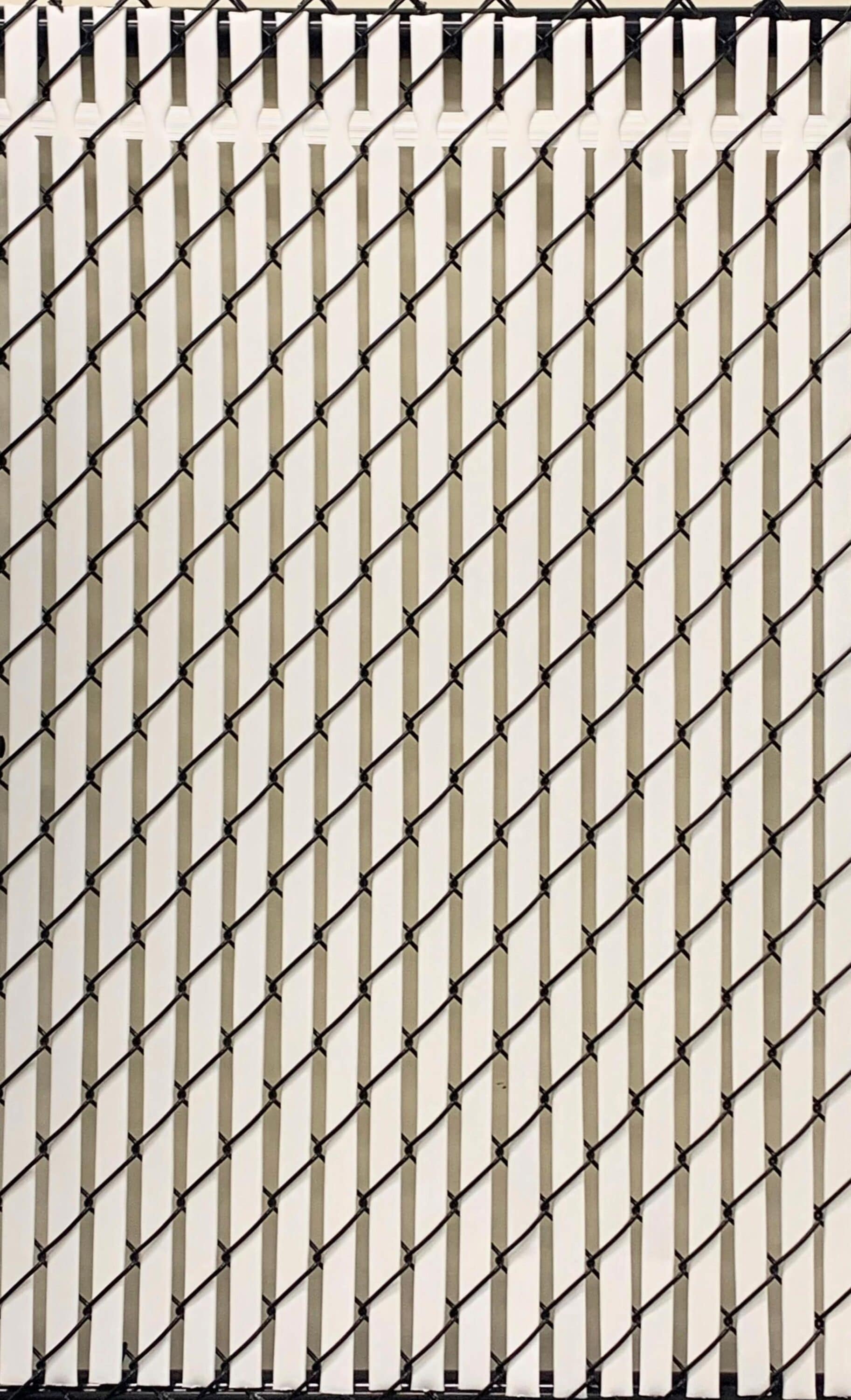 Pexco PVT-WHITE-5 5-ft H x 1-in W White HDPE Fence Slat 82 -Pack
