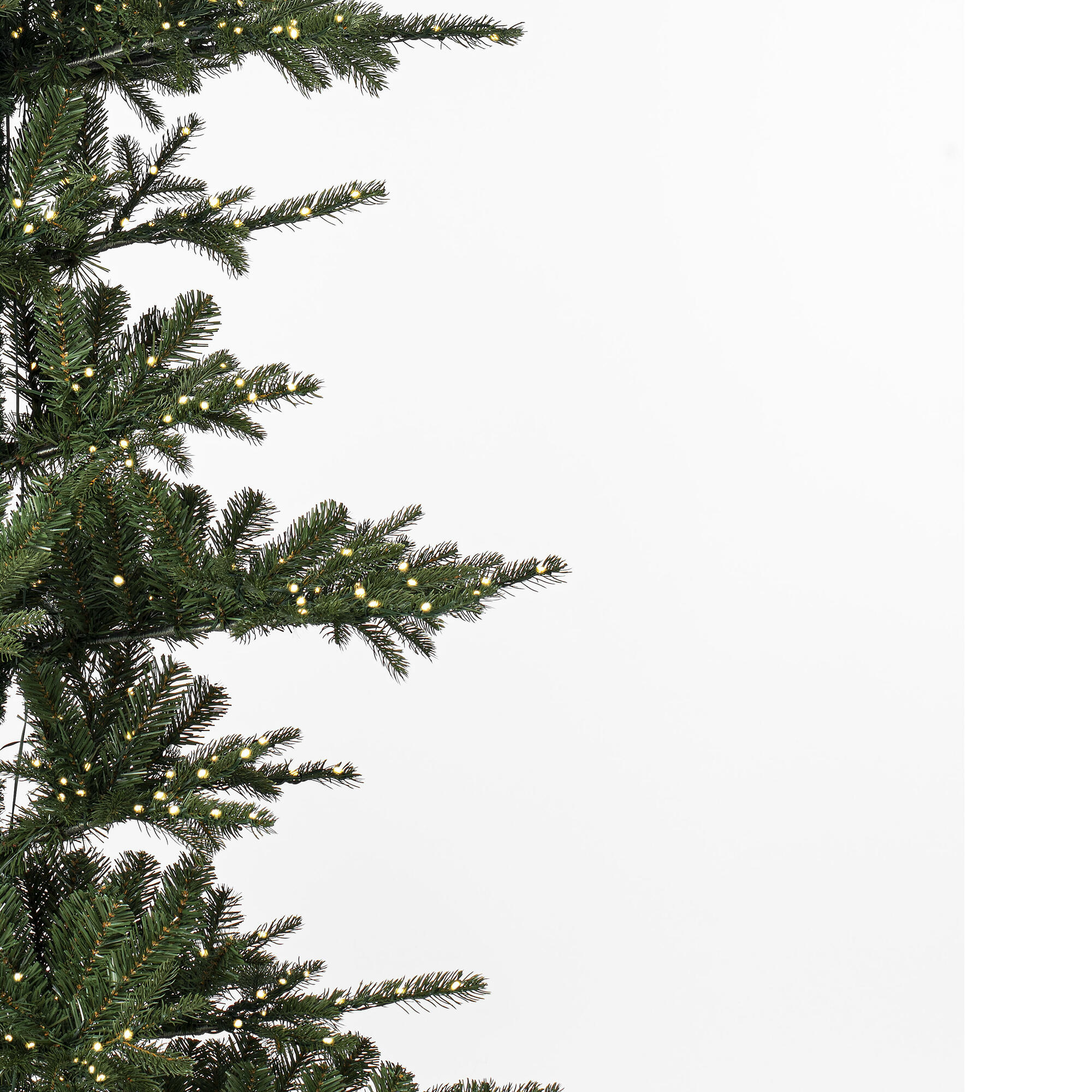 Vickerman G210181LED Artificial-Christmas-Trees - View #2