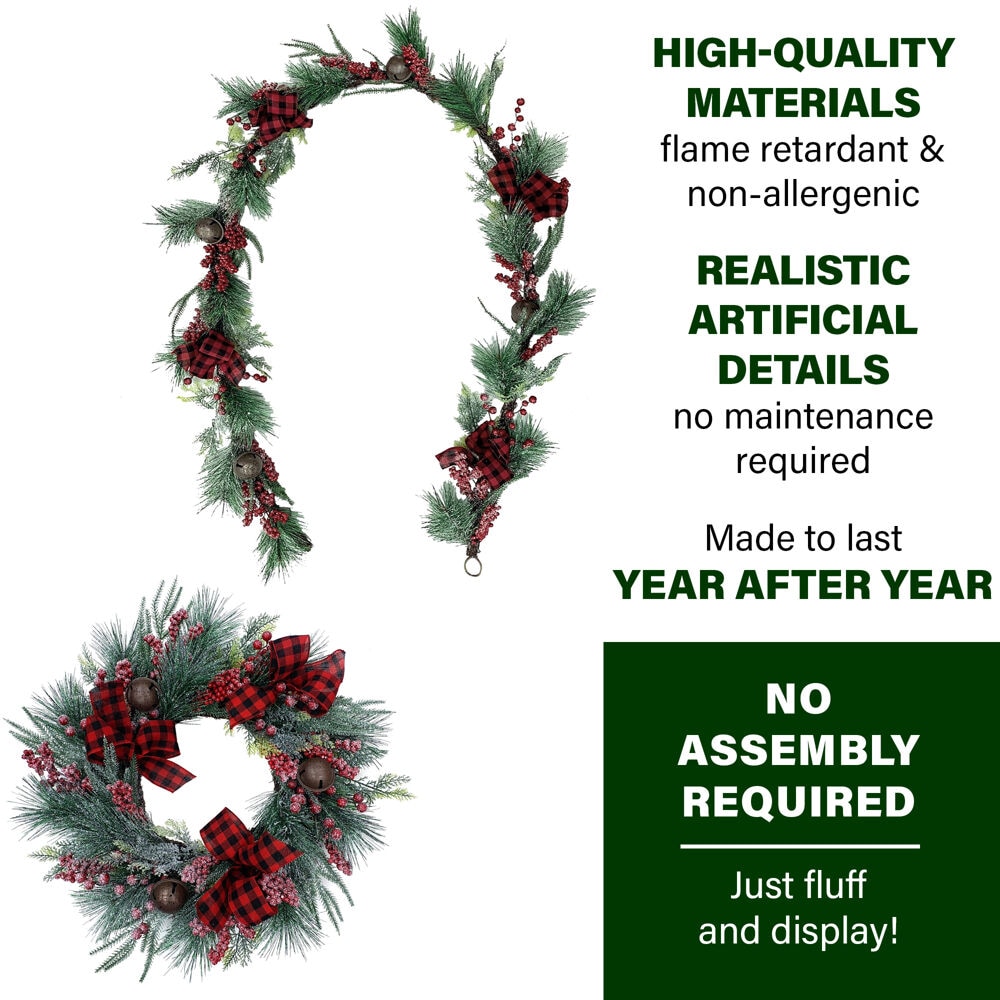 20-Inch Green Faux Boxwood Christmas Wreath with Red Berries