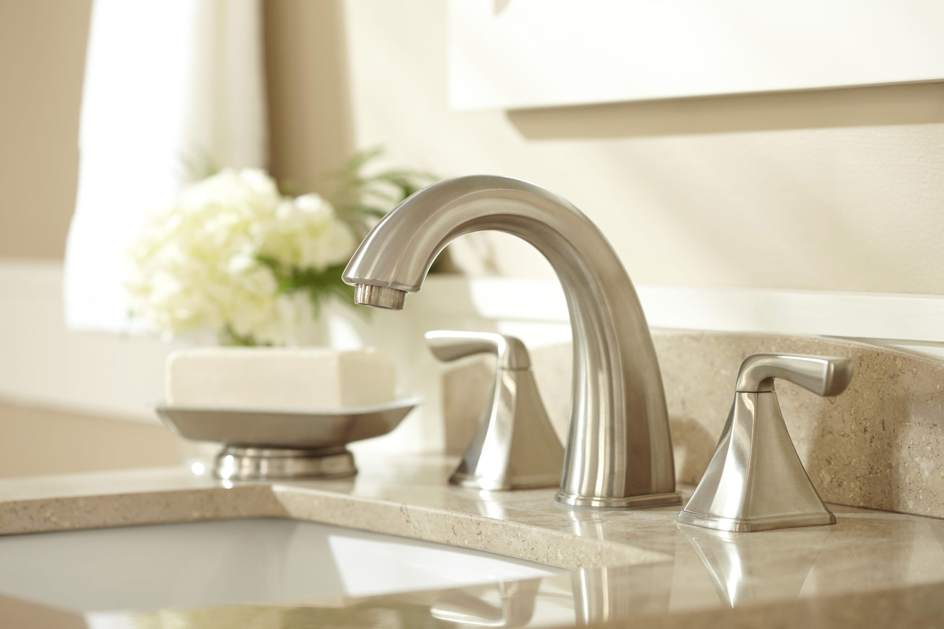 Pfister Selia Brushed Nickel Widespread 2 Handle Watersense Bathroom Sink Faucet With Drain In 7830