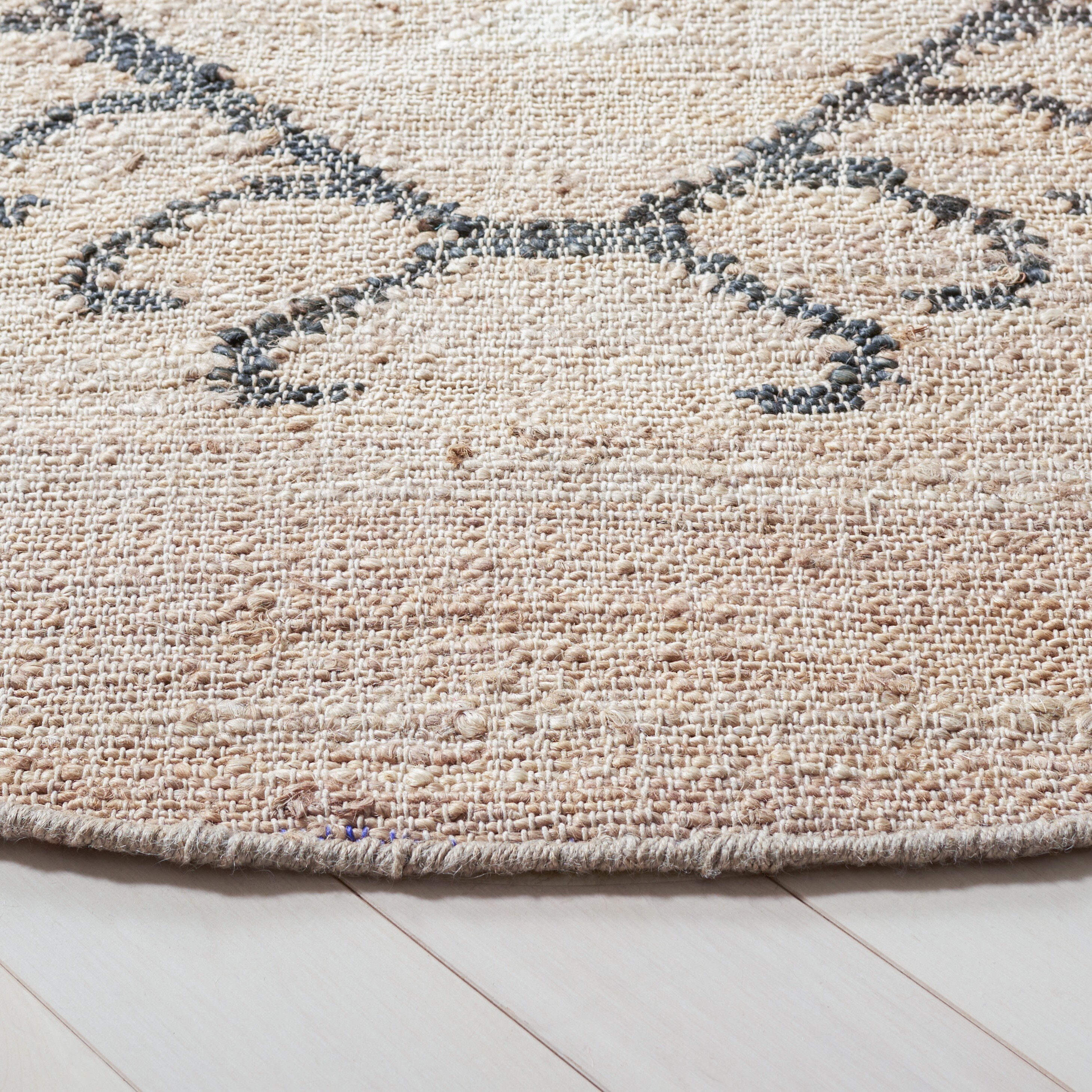 Safavieh KLM762F-7R rugs - View #3